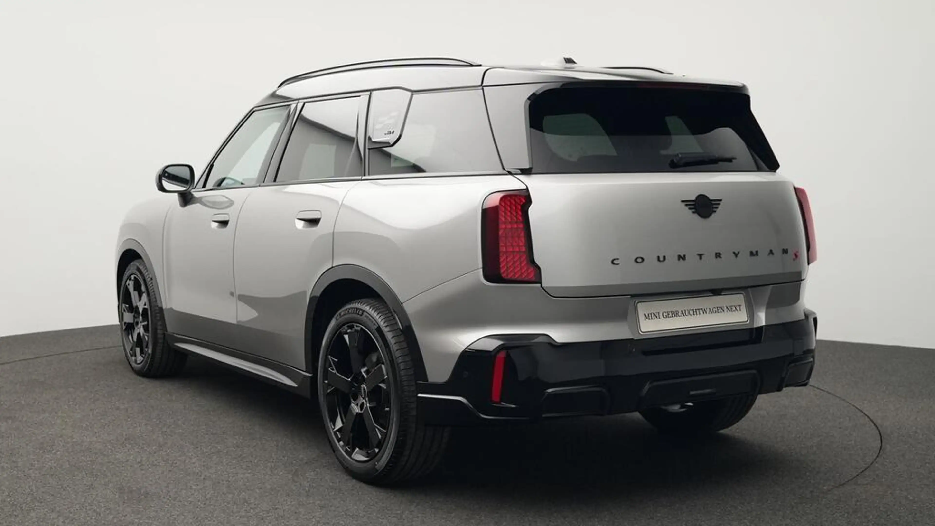 MINI Countryman S All4 John Cooper Works Trim — photo 6