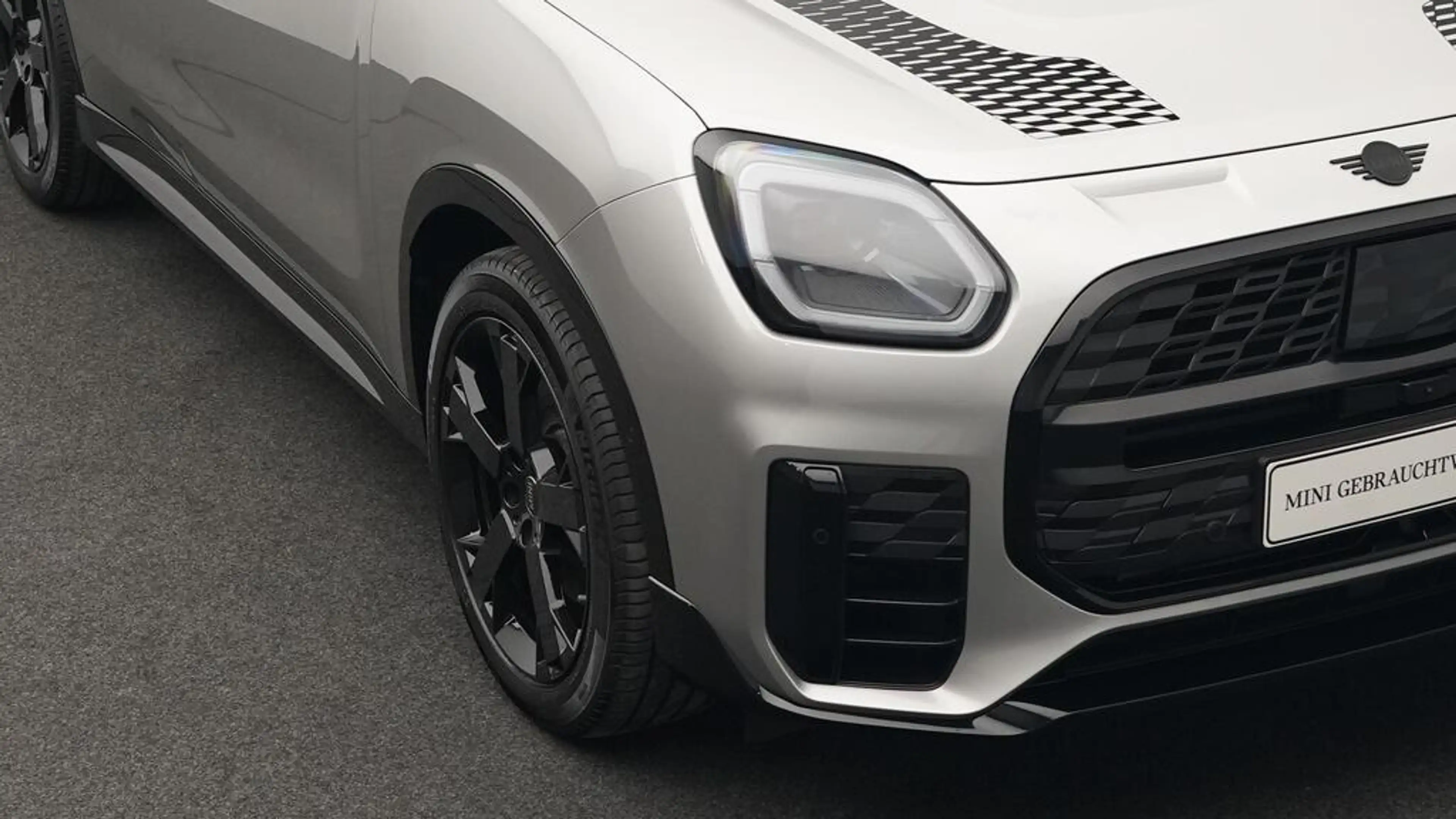 MINI Countryman S All4 John Cooper Works Trim — photo 19