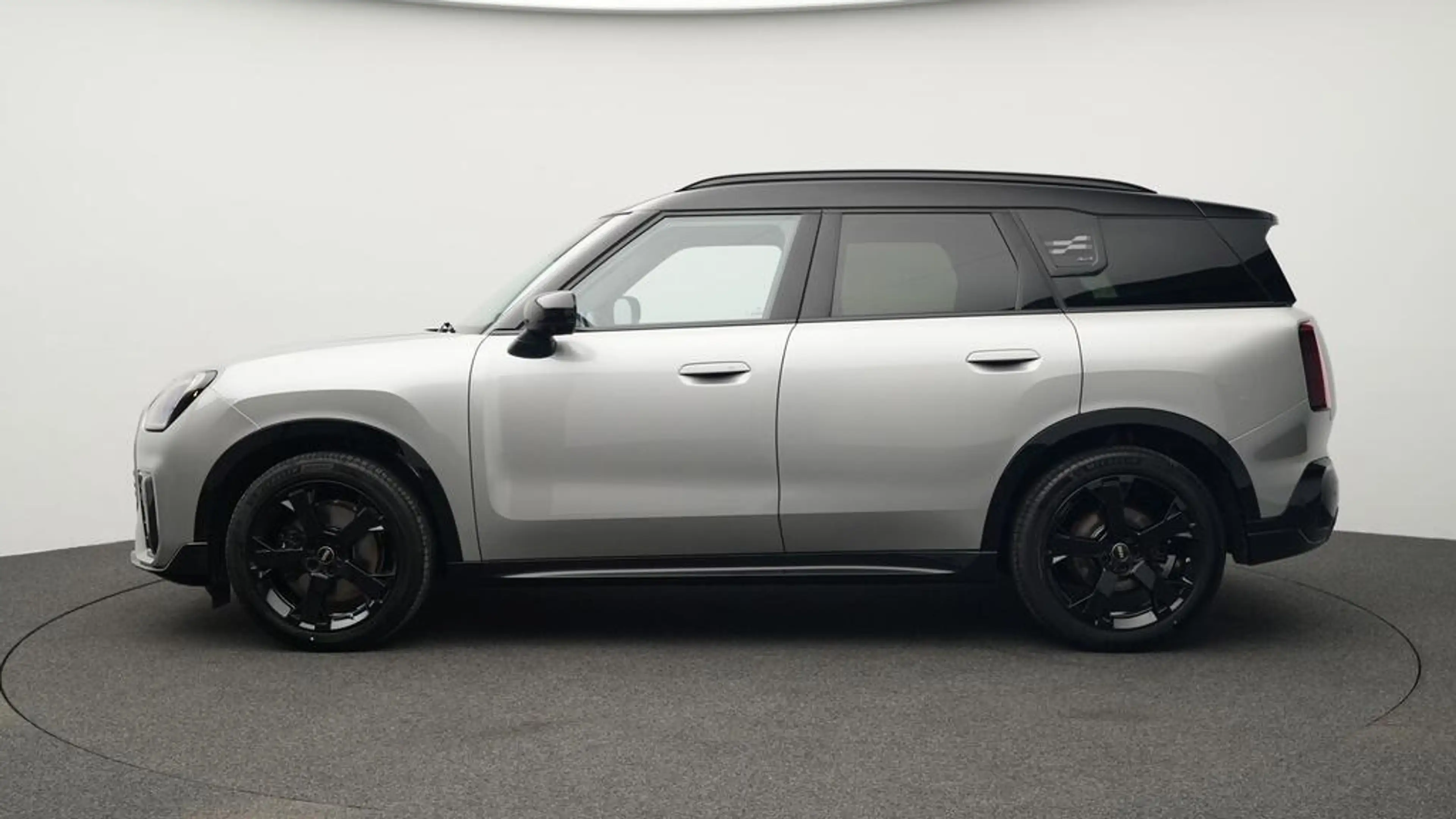 MINI Countryman S All4 John Cooper Works Trim — photo 2