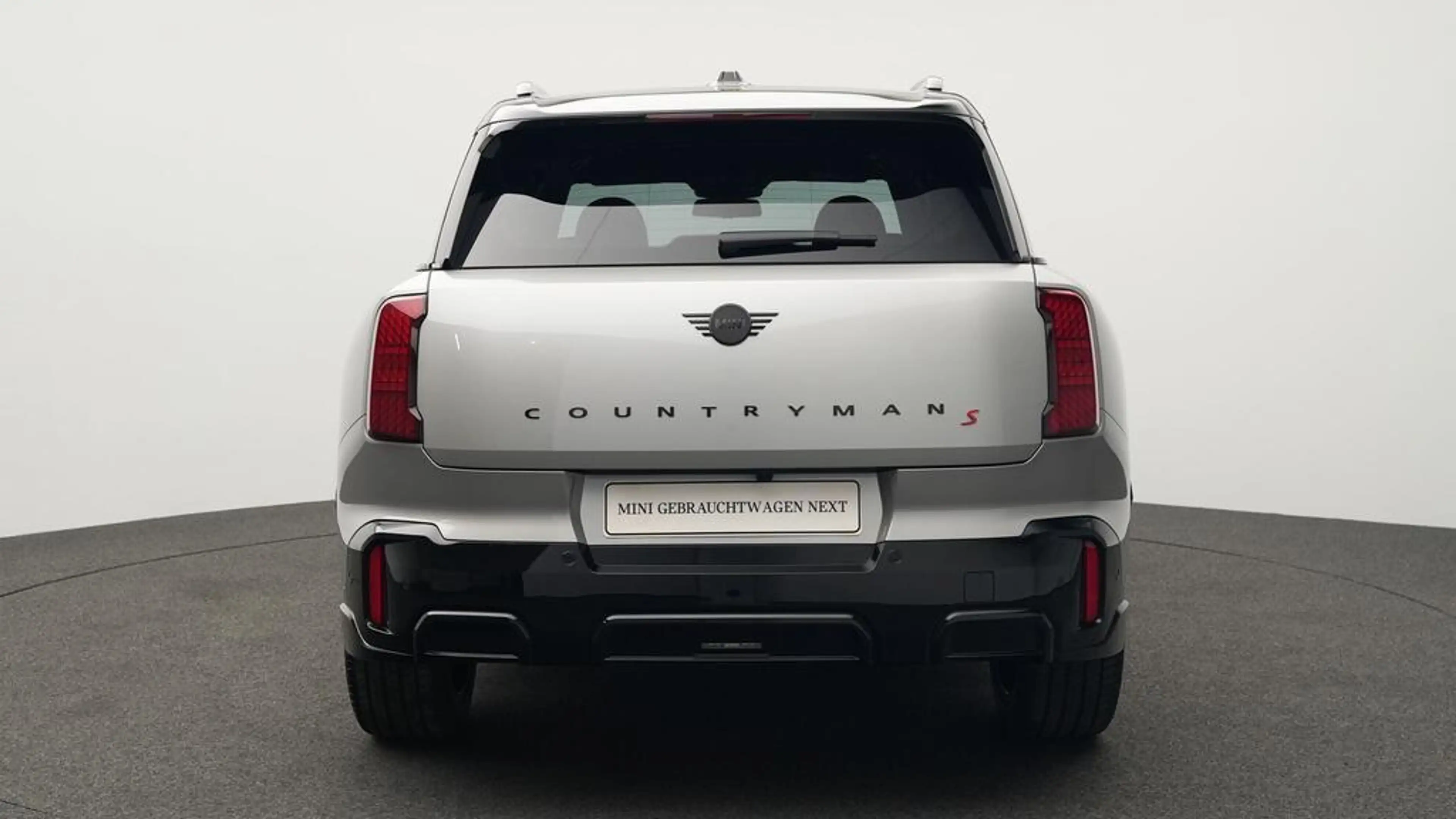 MINI Countryman S All4 John Cooper Works Trim — photo 23