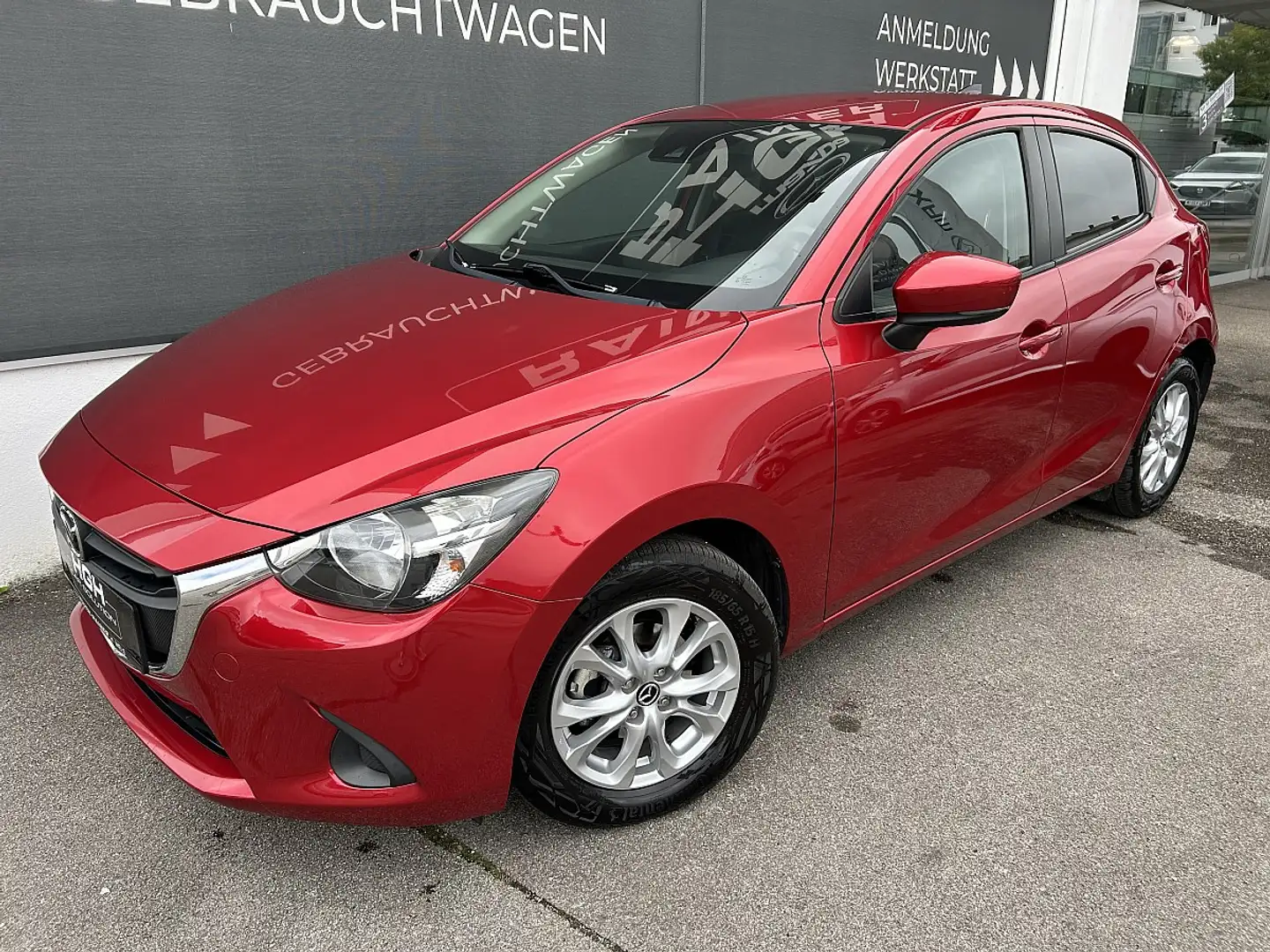 Mazda 2 Mazda2 G90 Attraction Aut. / NAVI Rojo - 2