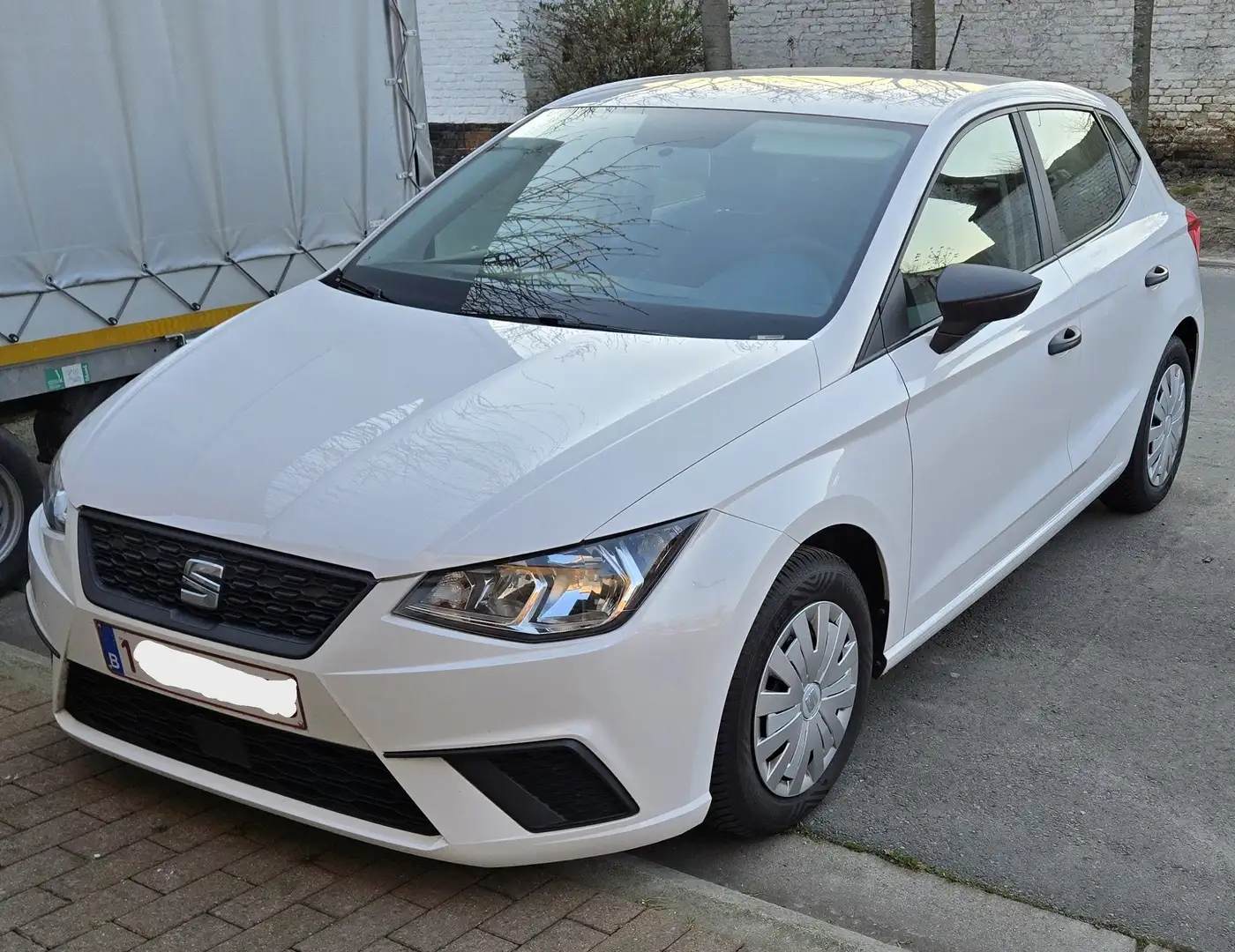 SEAT Ibiza Ibiza 1.0i MPI Reference Blanc - 1