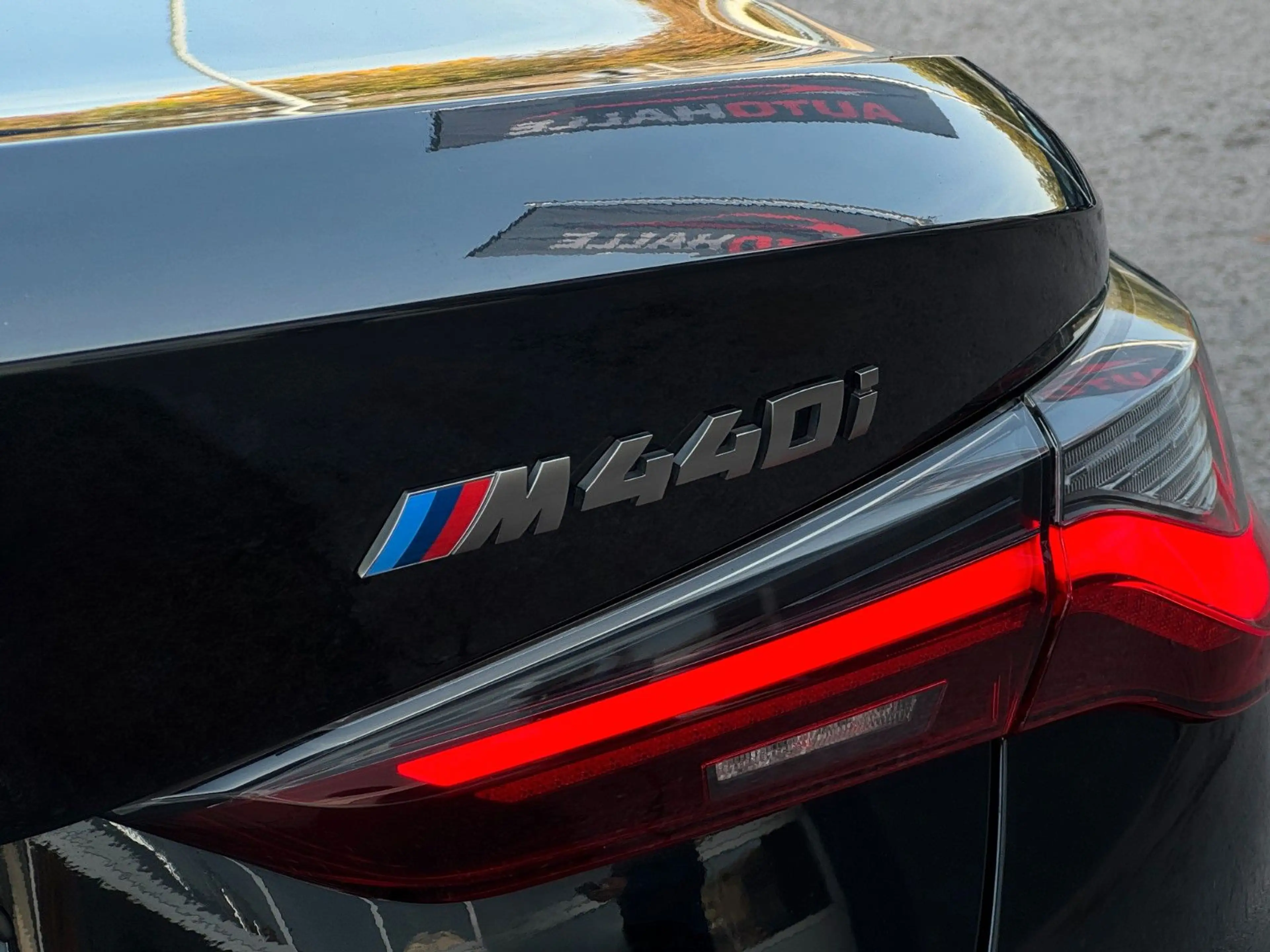 BMW M4 i Cabrio 360° H&K HD Laser Adap. Shad. Carb. — photo 10