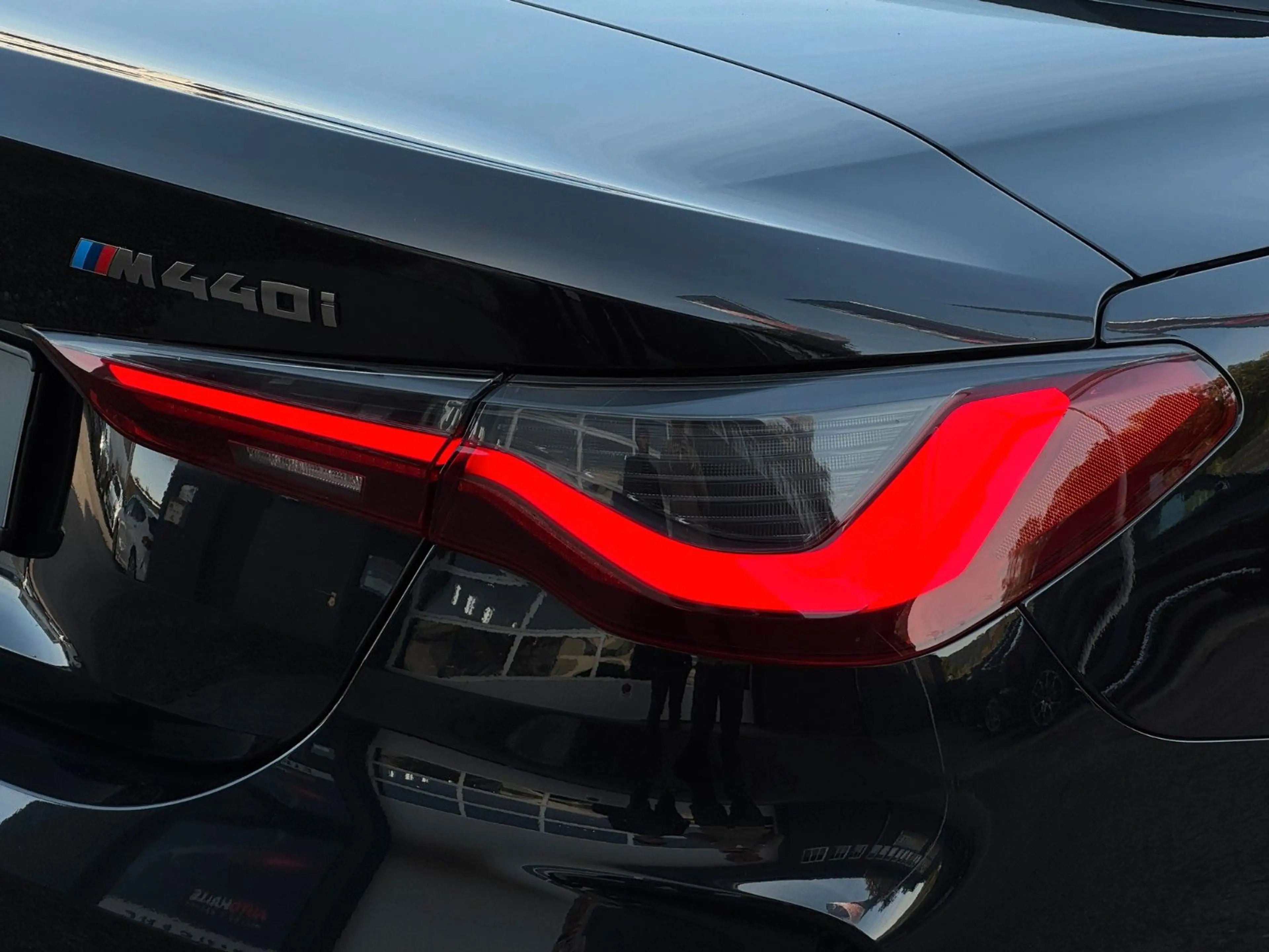 BMW M4 i Cabrio 360° H&K HD Laser Adap. Shad. Carb. — photo 9