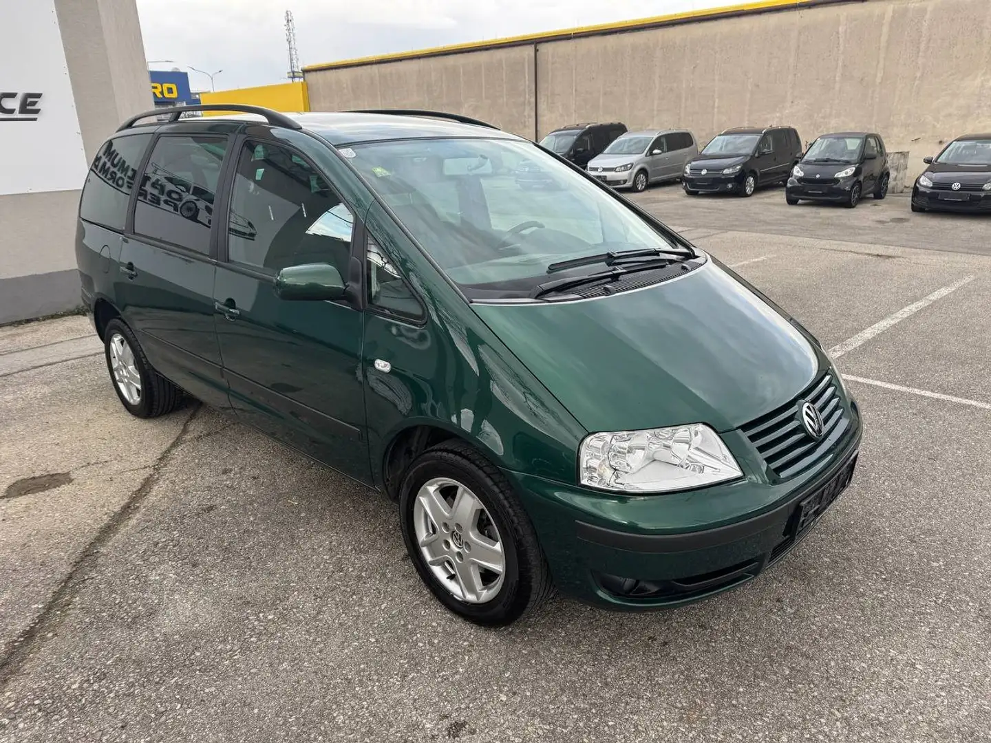 Volkswagen Sharan Highline Verde - 2