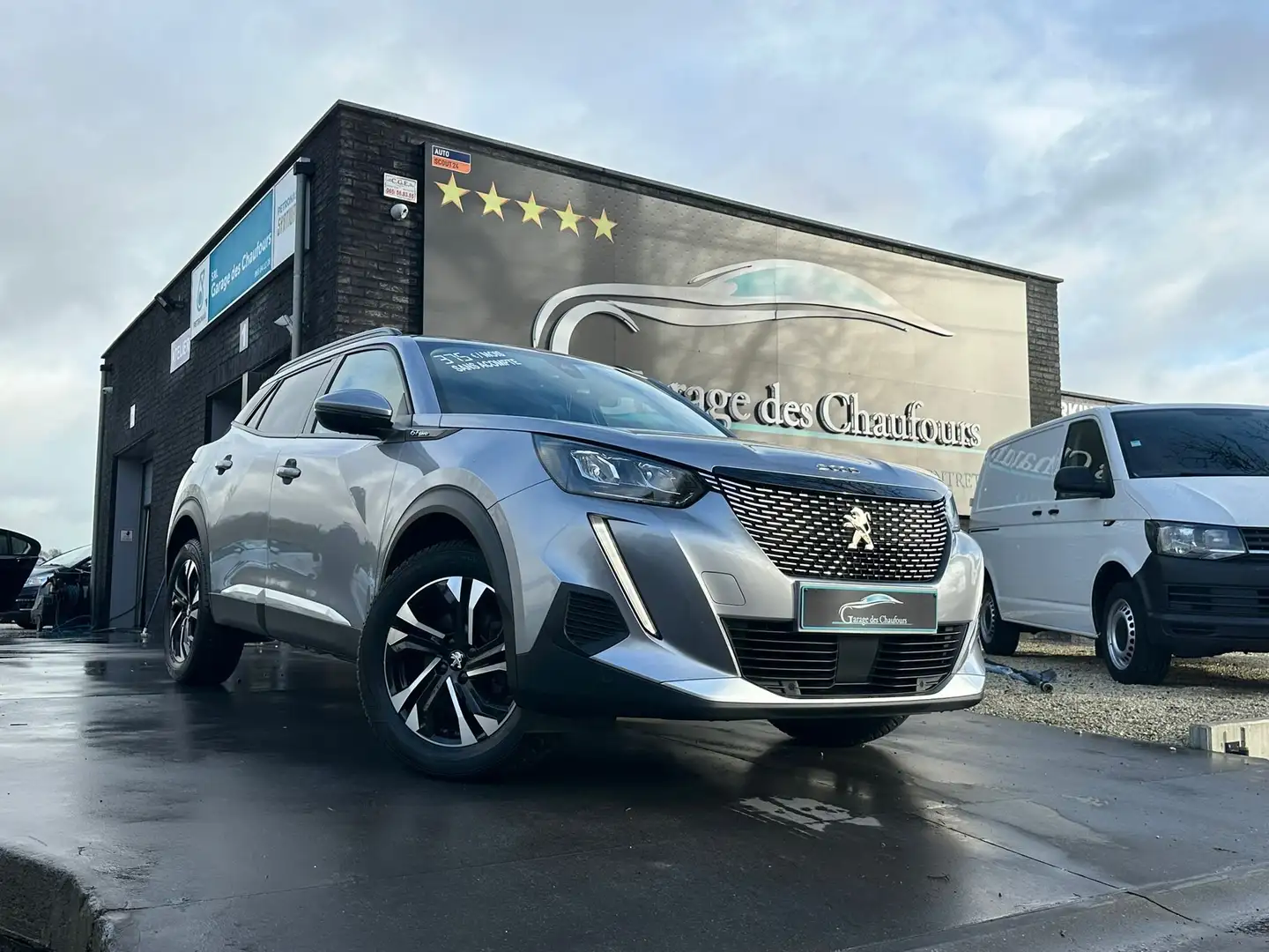 Peugeot 2008 1.5 BlueHDi - ! 1er Propr. ! - Apple CarPlay - E6d Grigio - 2