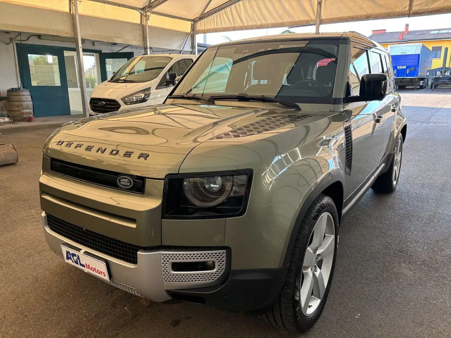 Land Rover Defender 110 3.0 l6 400 CV AWD Auto First Edition 7P GANCIO Green - 1