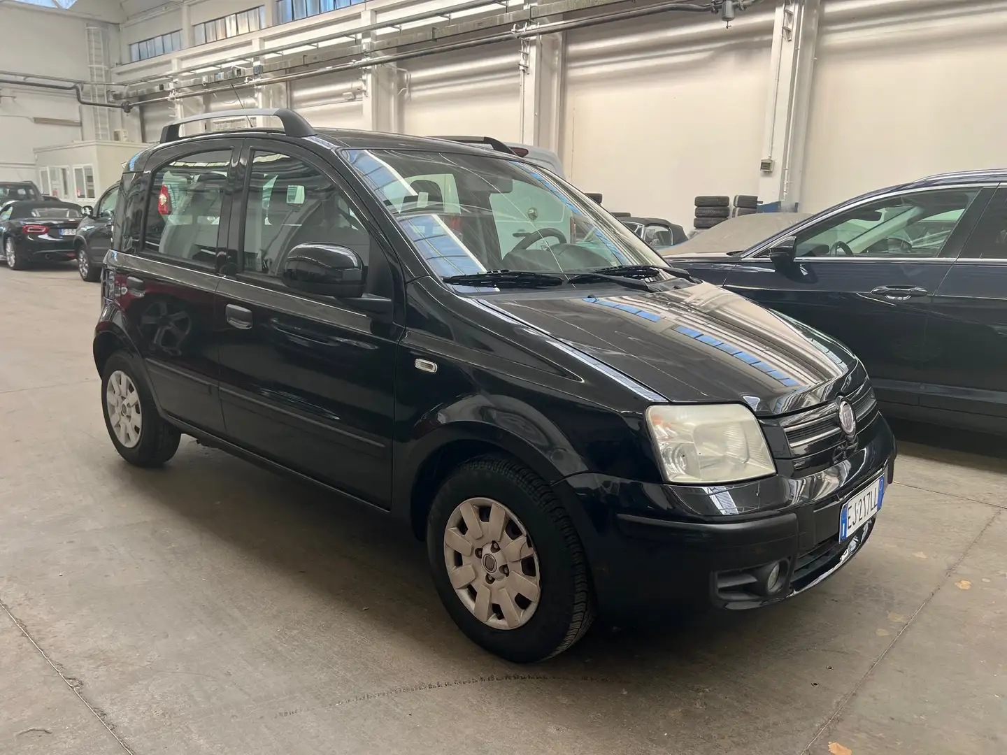 Fiat Panda Panda 1.2 Dynamic 69cv E5 ok neopatentati Zwart - 2