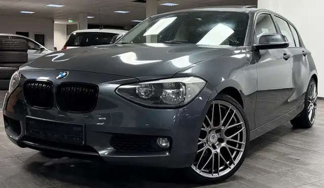BMW 120 d Sport Line Schiebedach PDC AHK 2 HD 19 ZOLL