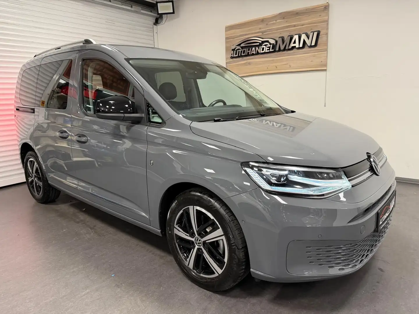 Volkswagen Caddy Style/ACC/PDC/Leder/DSG/DAB/AHK/ Grijs - 1