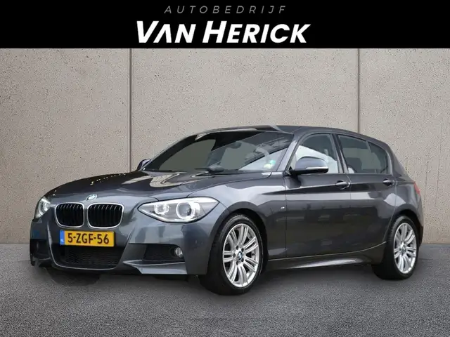 BMW 116 1-serie 116i Executive M-Sport | Groot Scherm | Cr