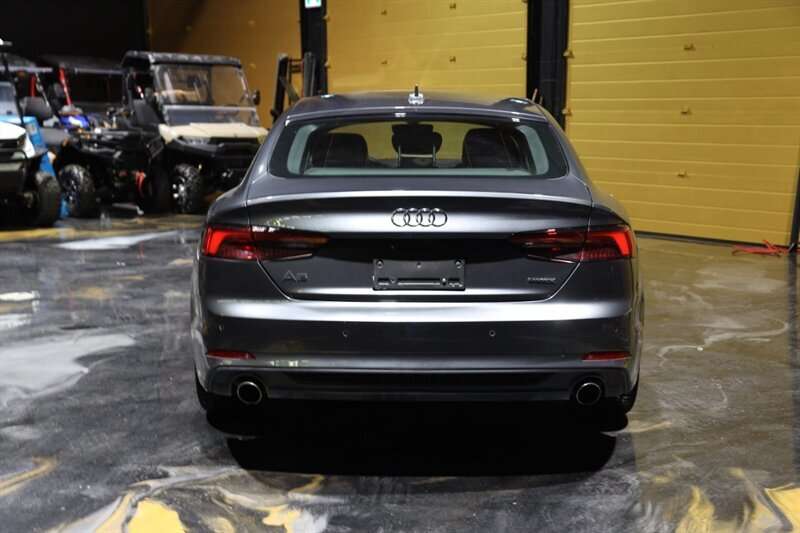 2019 Audi A5 quattro Prestige 45 TFSI thumb 6