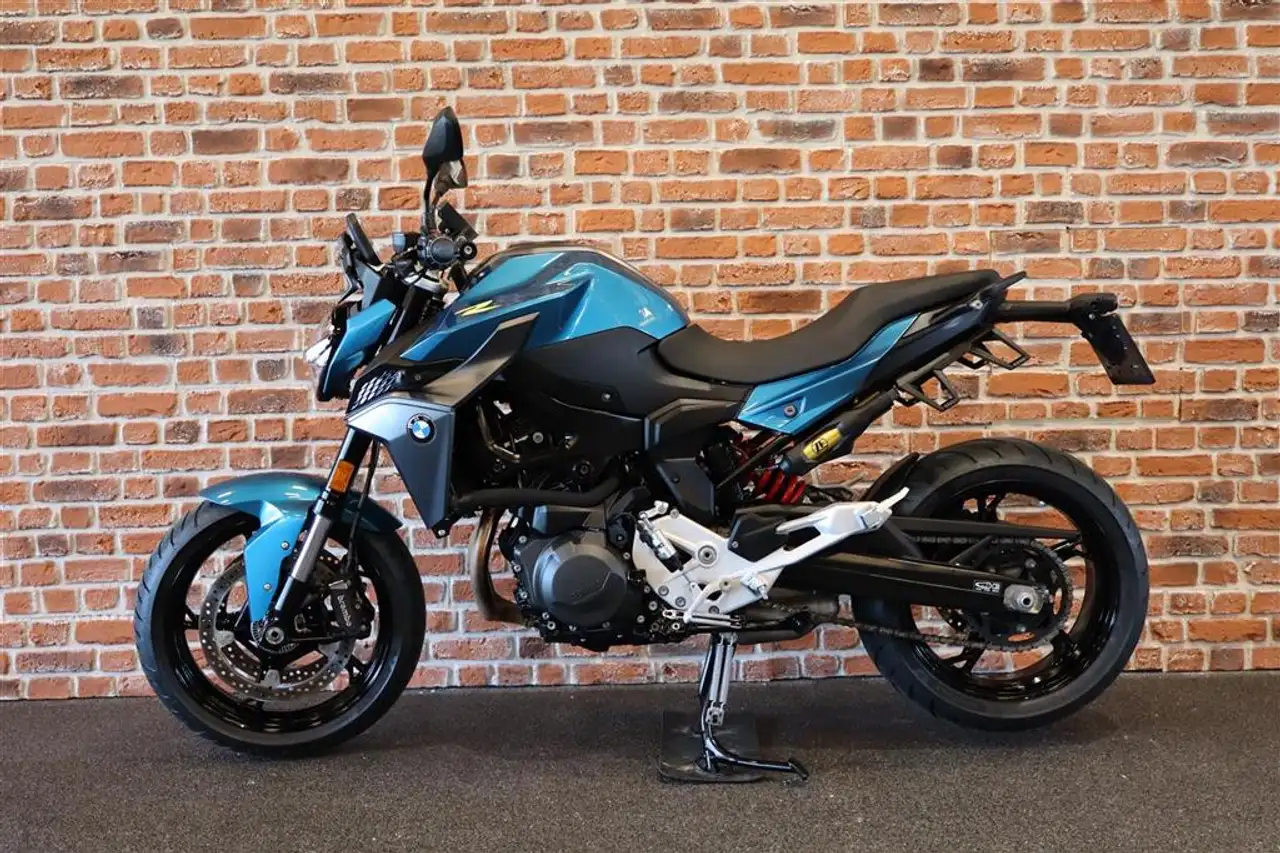 BMW F 900 R