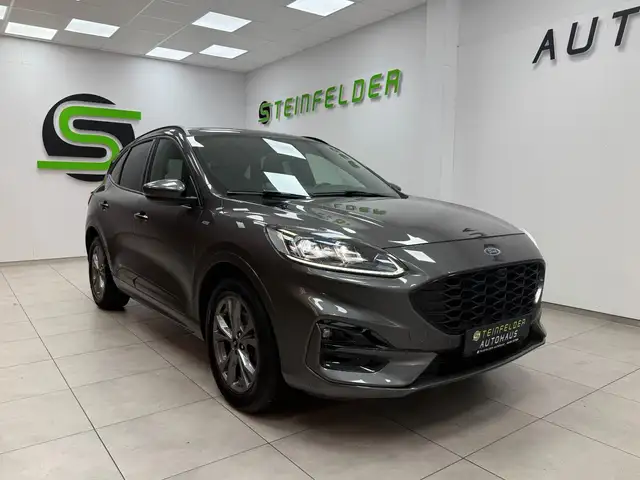 Ford Kuga main image