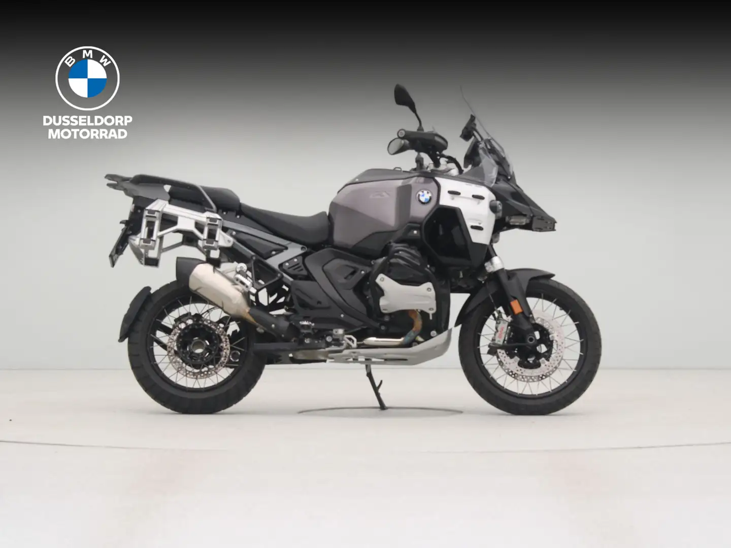 BMW R1300 GS Adventure Triple Black Zwart - 1