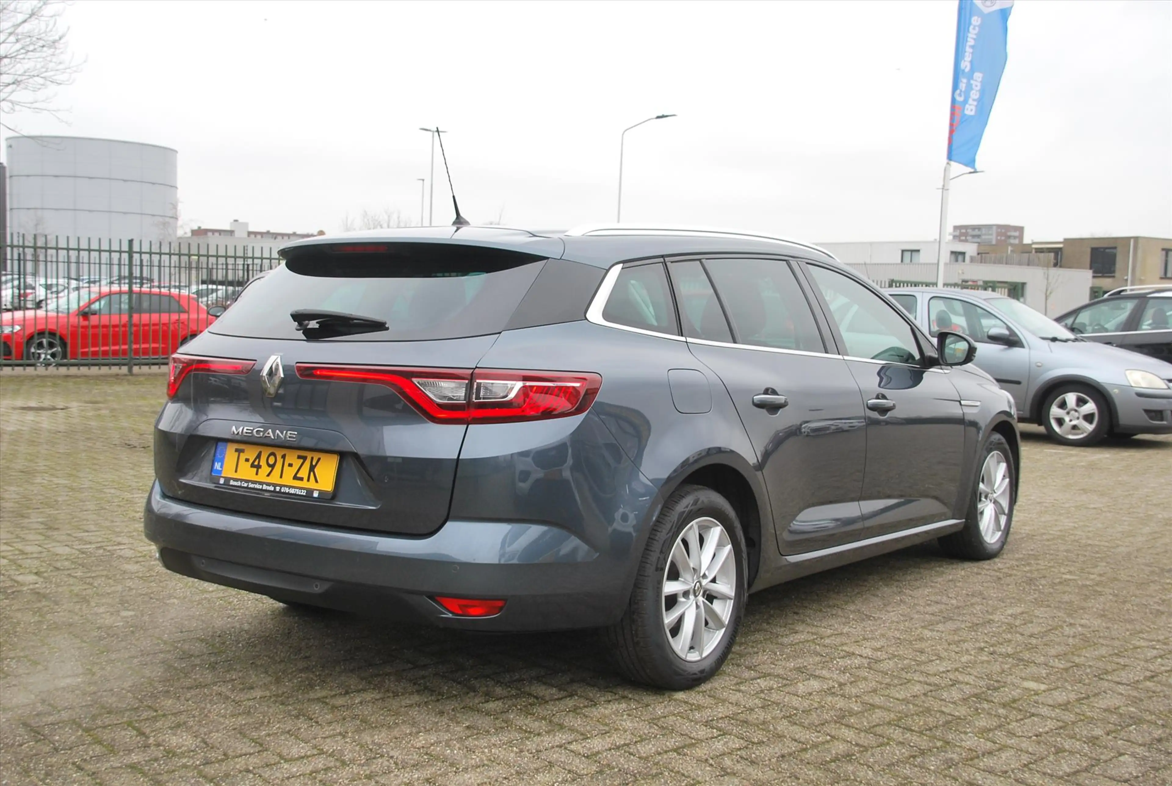 Renault Megane 1.2 Energy TCe 130pk Limited — photo 4
