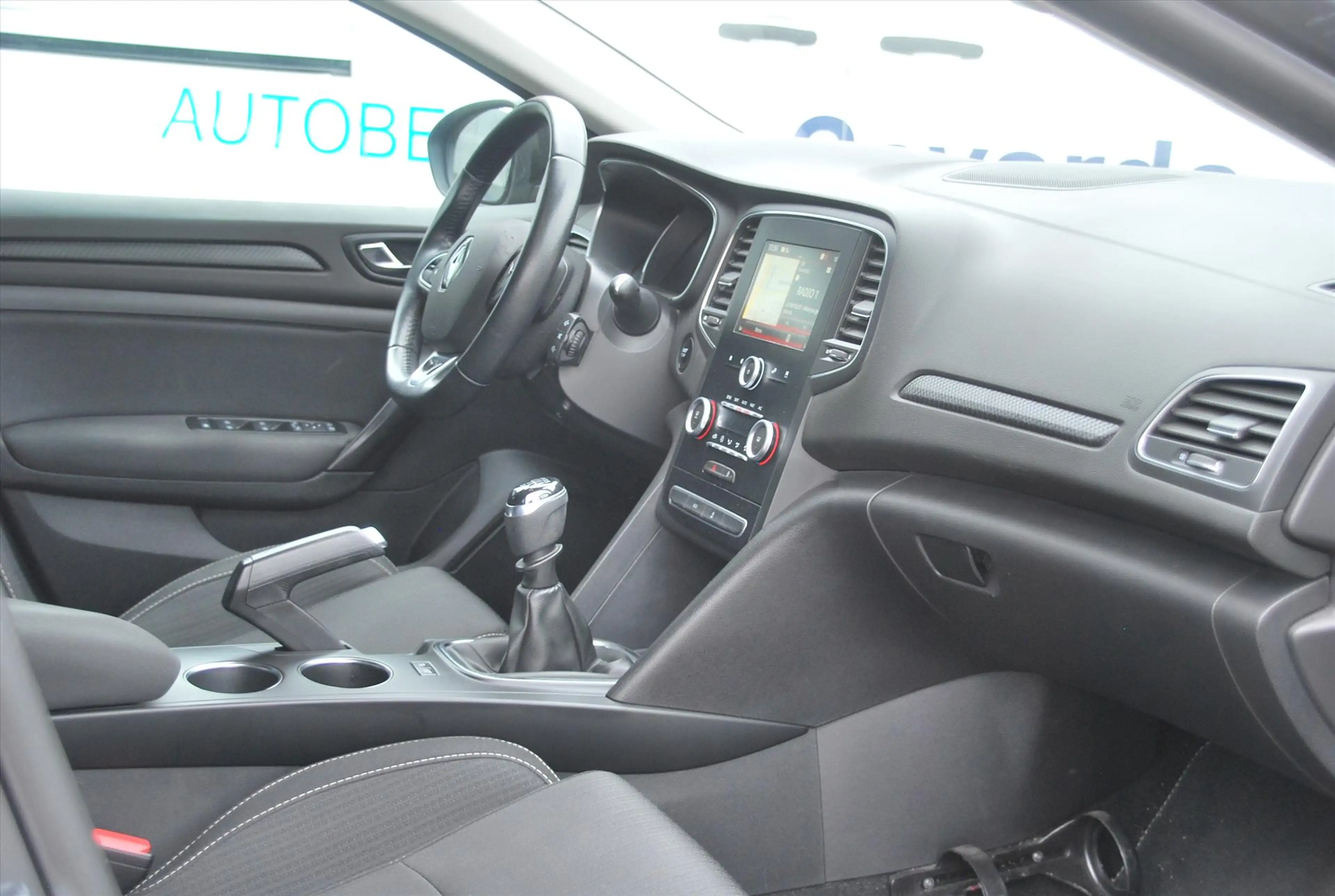 Renault Megane 1.2 Energy TCe 130pk Limited — photo 12