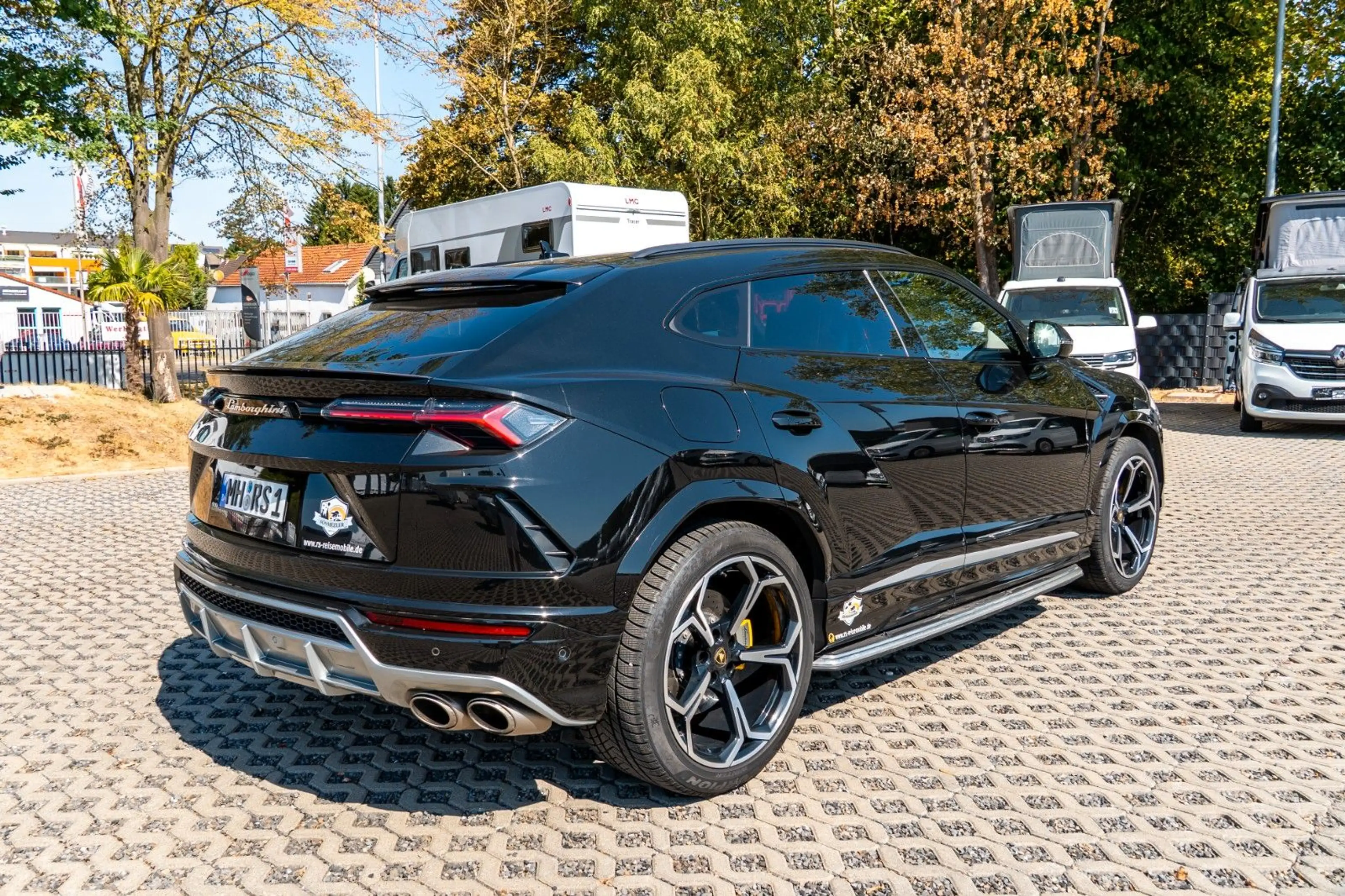 Lamborghini Urus 4.0 V8*Off-Road-Paket*Akrapovic*360°*NightV — photo 6