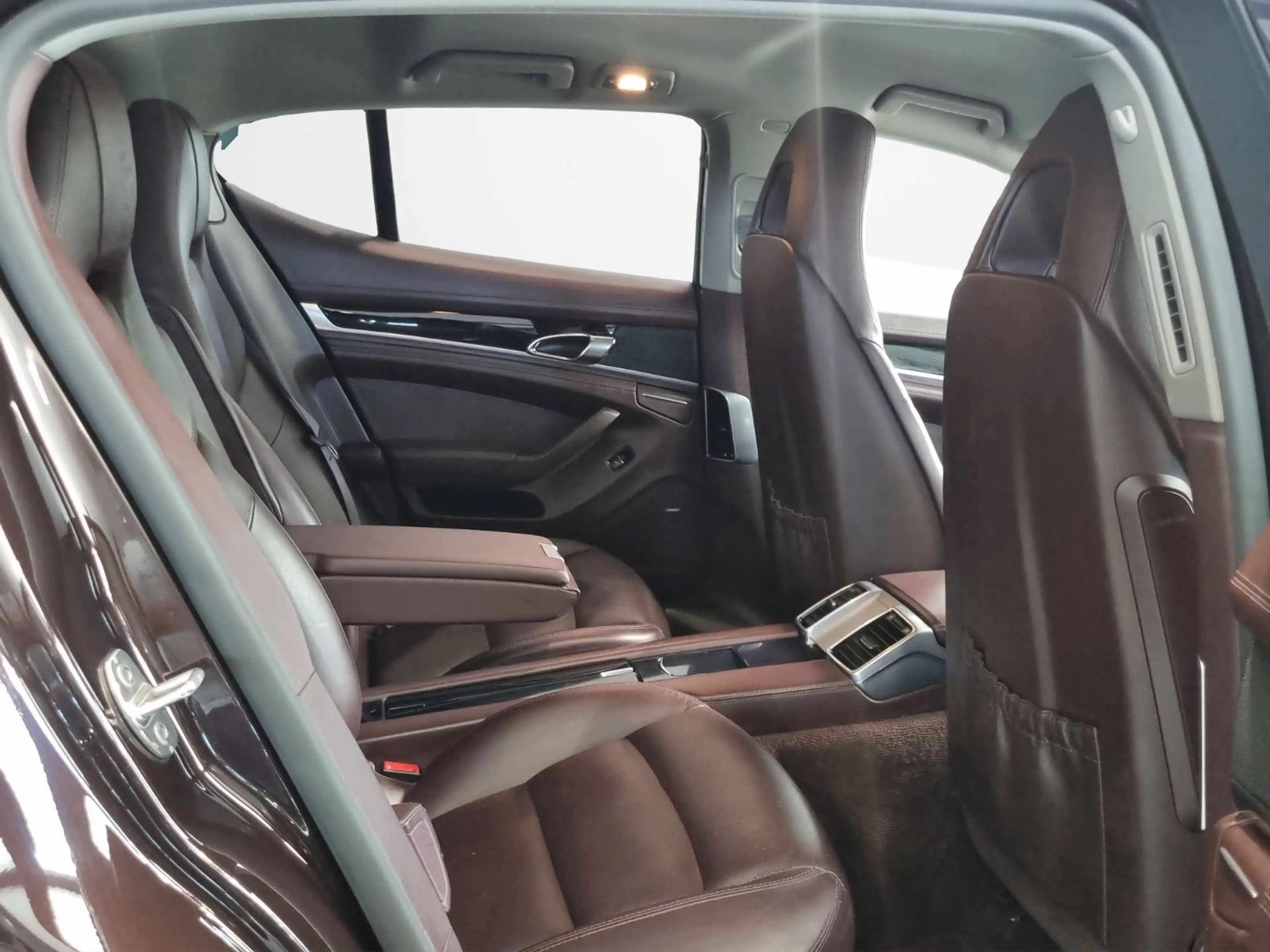 Porsche Panamera 4 Edition*LEDER*BOSE*21Z*XENON*NAVI*SHZ — photo 15