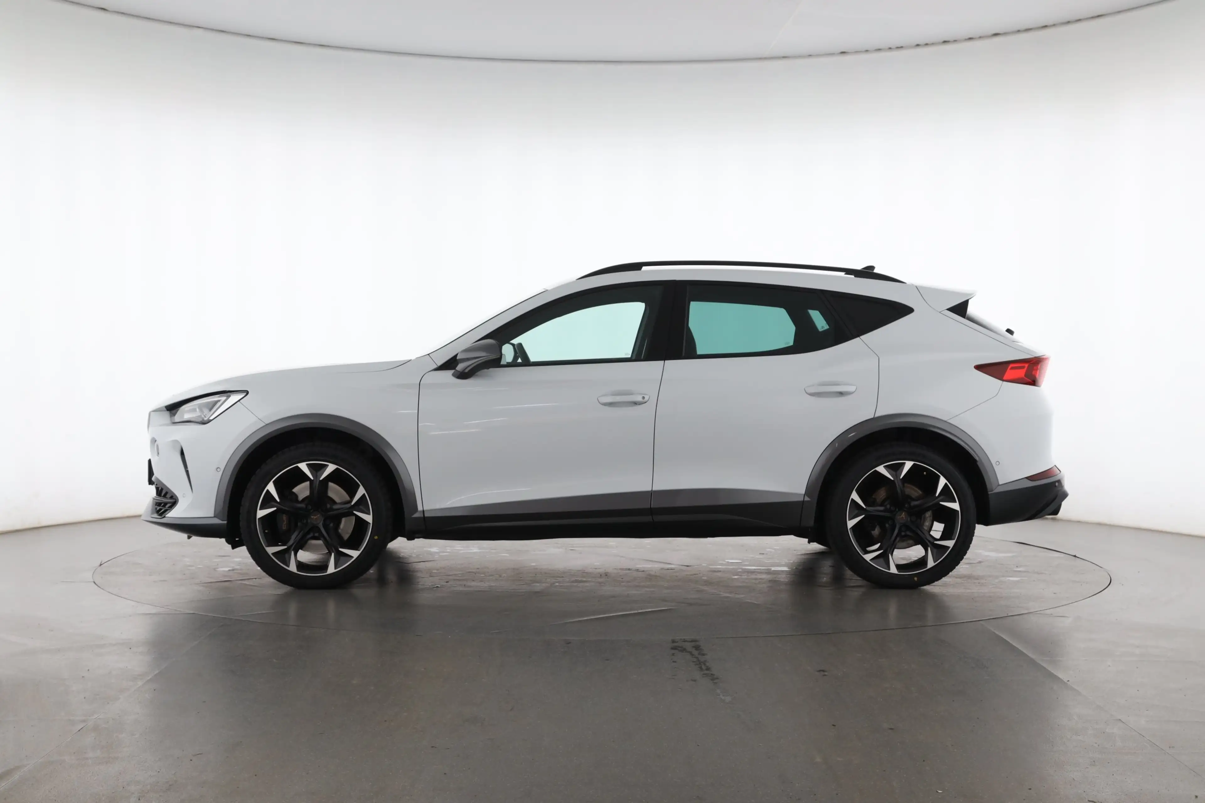 CUPRA Formentor VZ 2.0 TSI DSG 4Drive | NAVI | LED | — photo 3