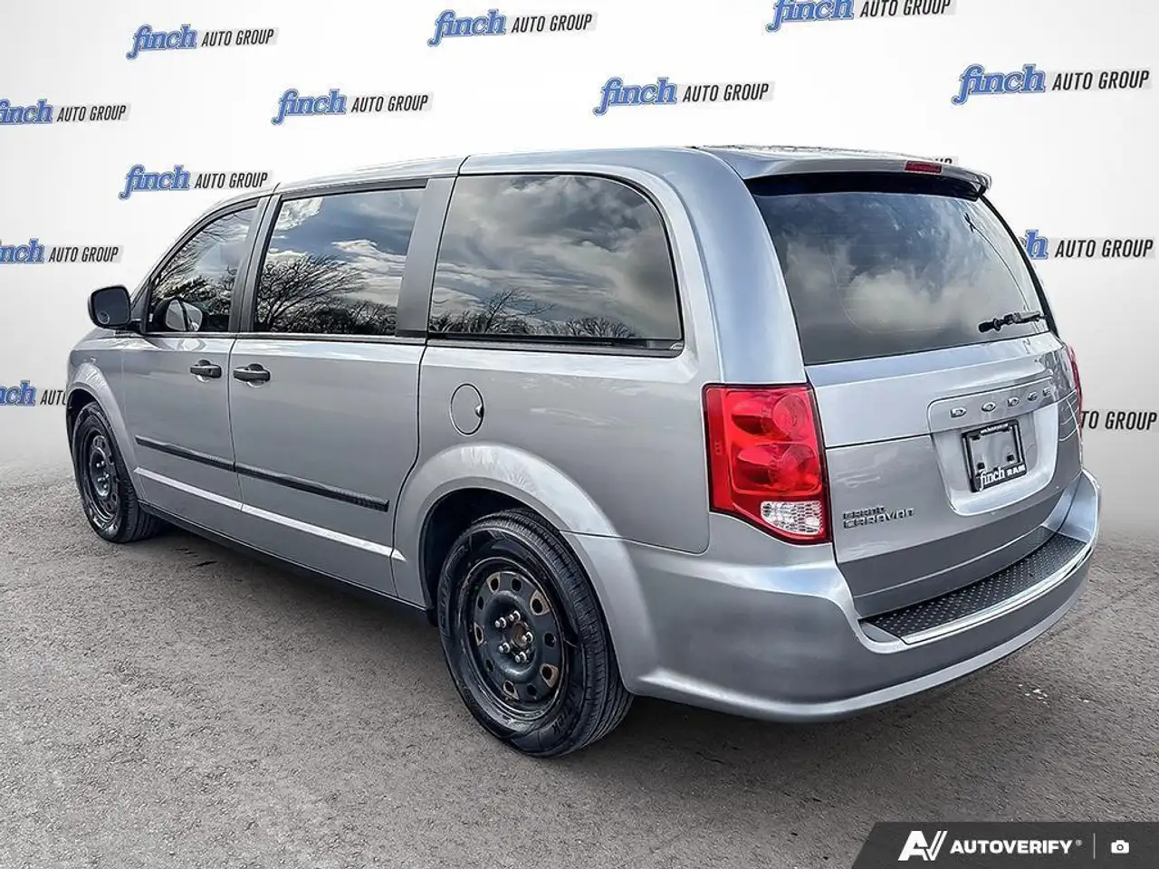 Dodge Grand Caravan снимка Dodge Grand Caravan