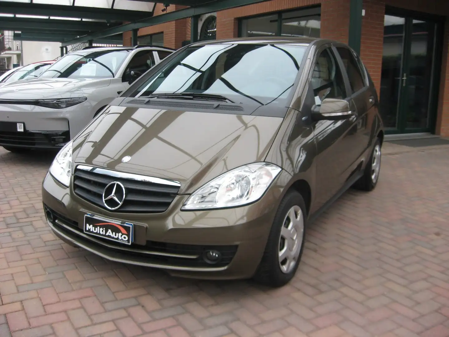 Mercedes-Benz A 160 A 160 be Executive Grigio - 1