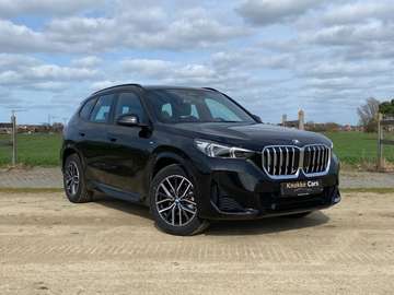M-Sportpack,Sportzetels,Trekhaak elektr wegklapbaar,Parkassist met camera,Driveassist,Led Lichten,