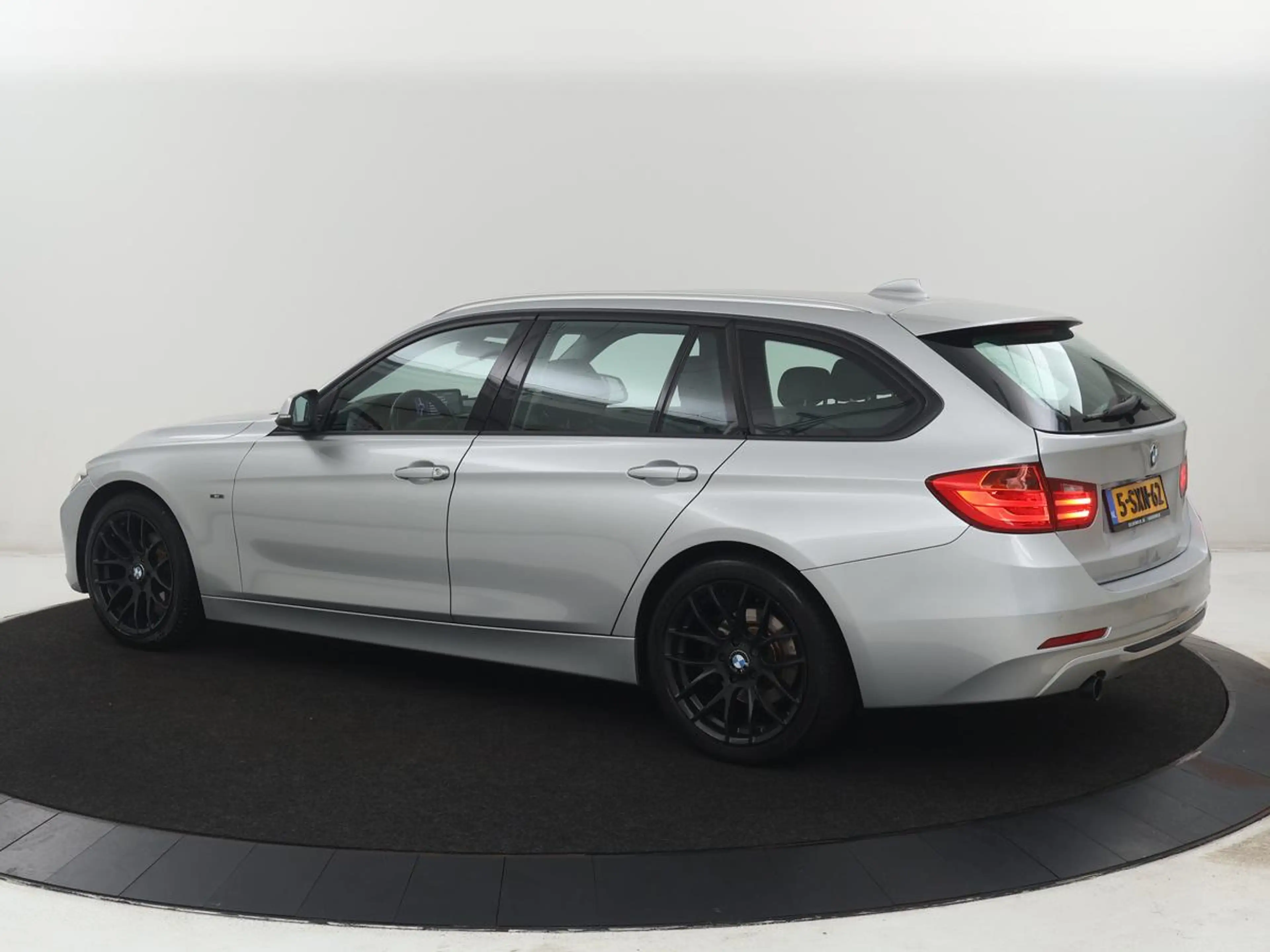 BMW 316 3-serie 316i Executive Sport | Automaat | 1e eigen — photo 2
