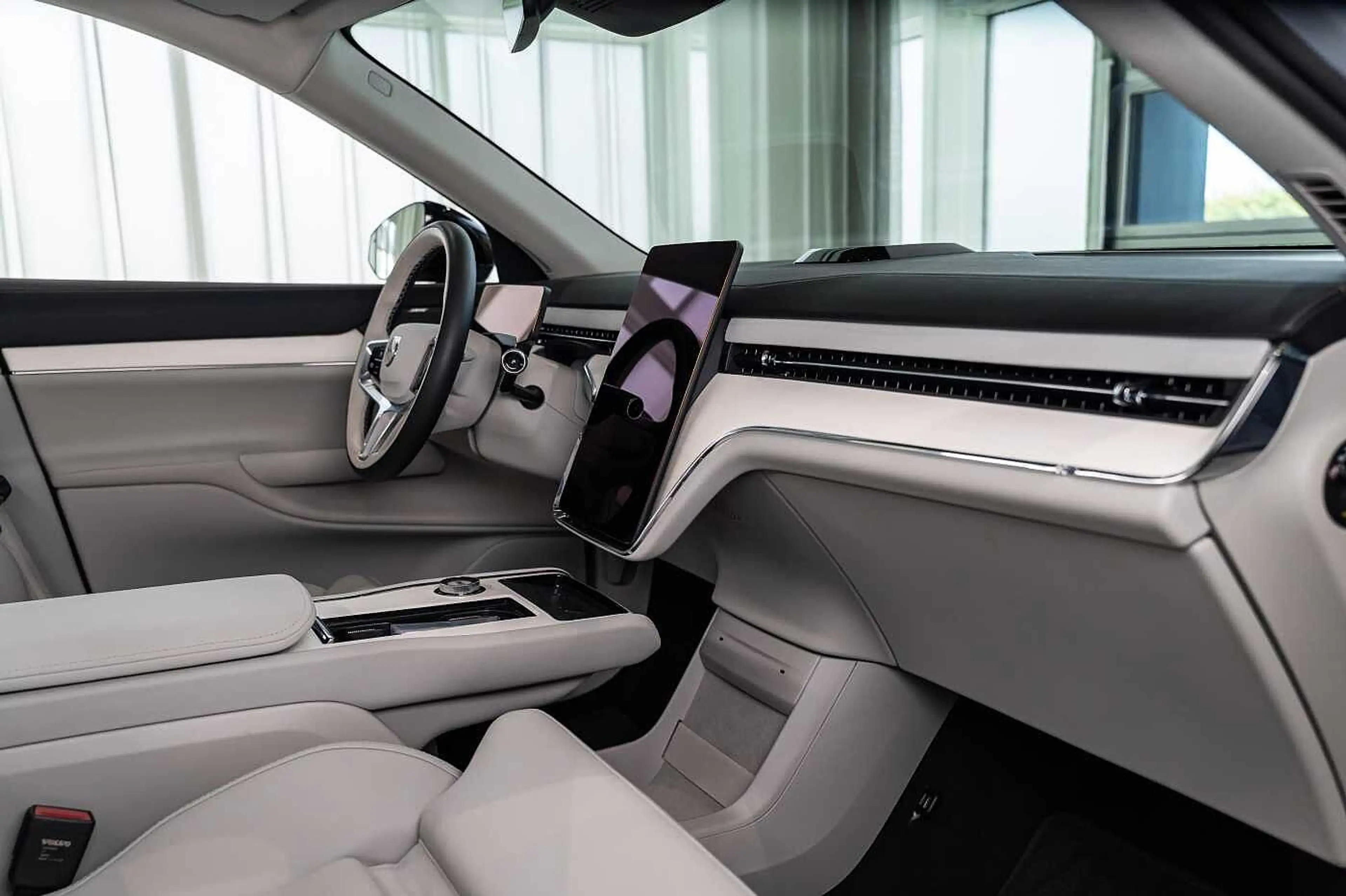 Volvo EX90 Plus Twin Motor 7 Places — photo 13