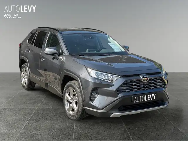 Toyota RAV4 view 8