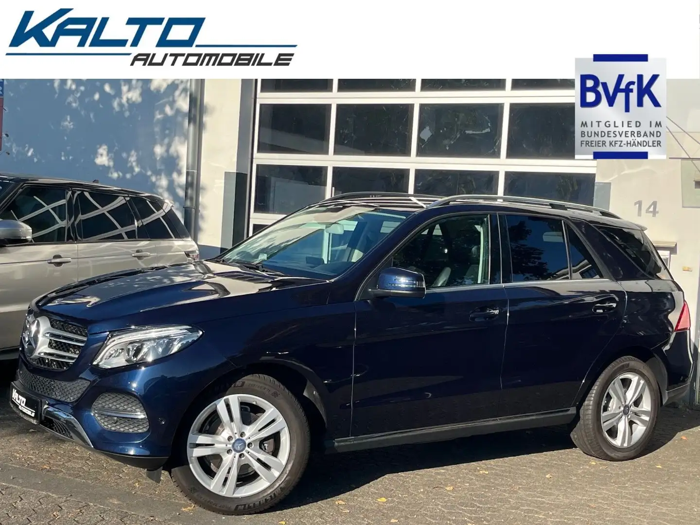 Mercedes-Benz GLE 250 d BlueTEC 4-Matic 9G Leder Navi LED 19" Azul - 2