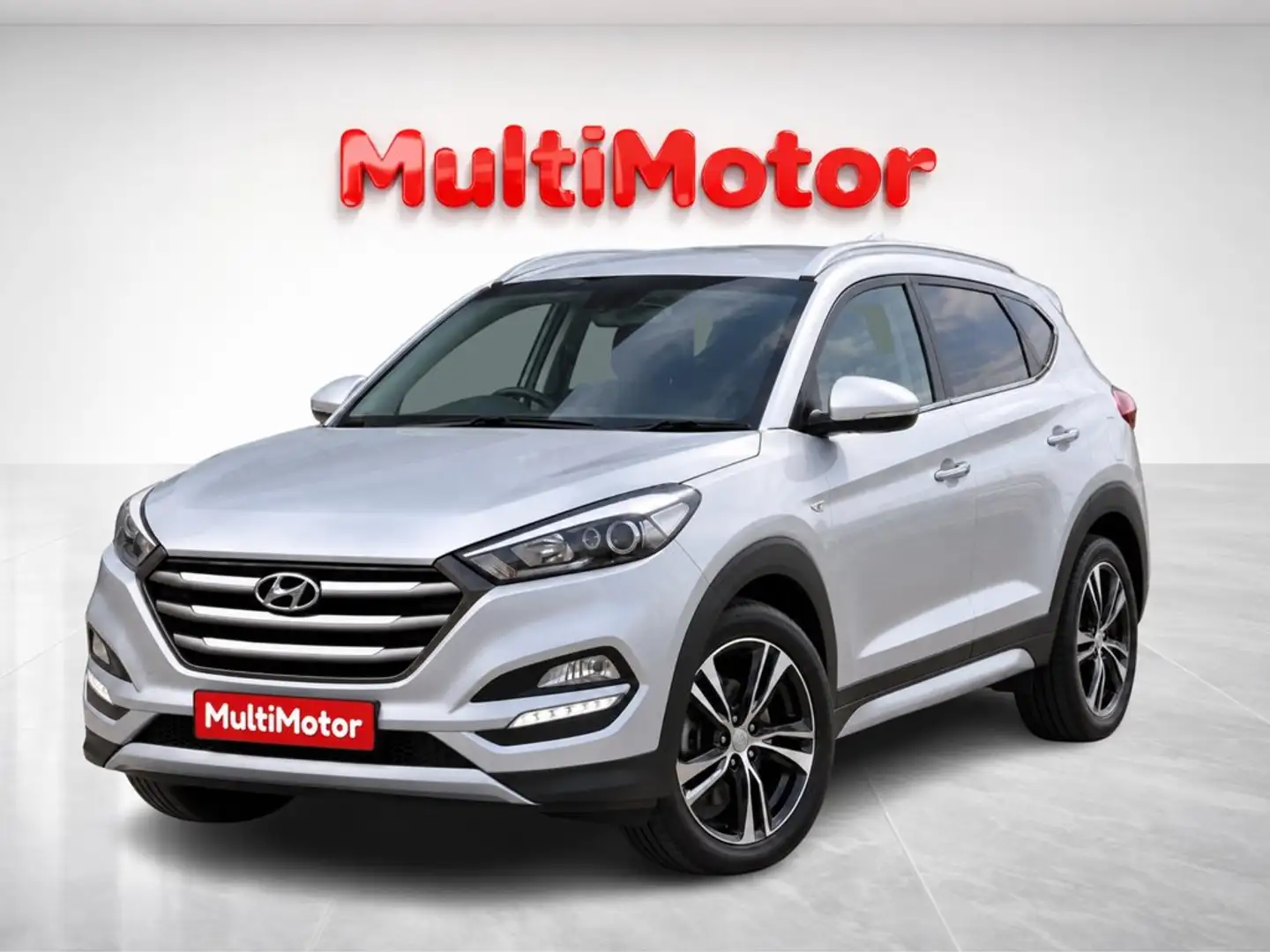 Hyundai TUCSON 1.6 GDi BlueDrive Essence 4x2 Gris - 1