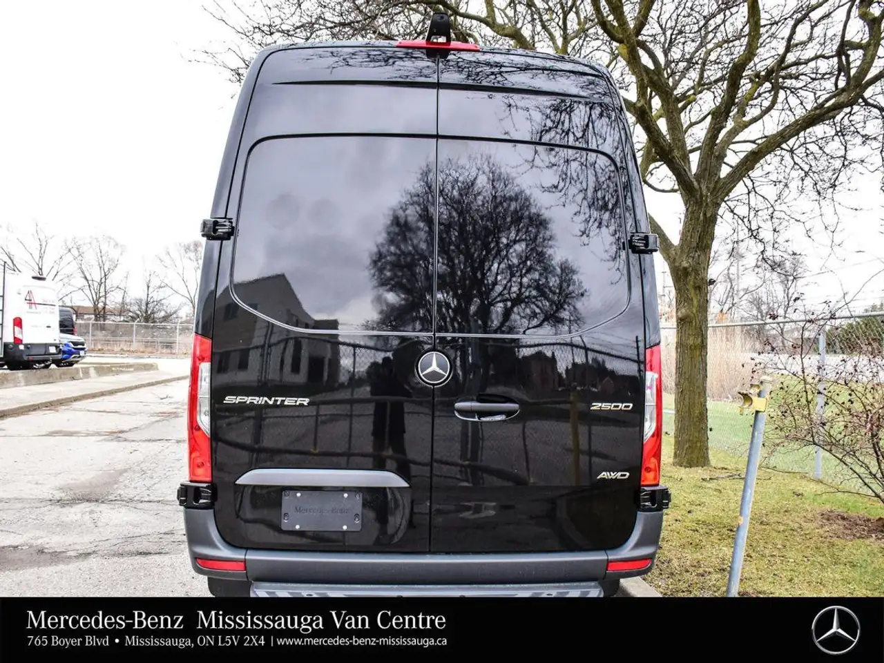 Mercedes-Benz Sprinter снимка Mercedes-Benz Sprinter