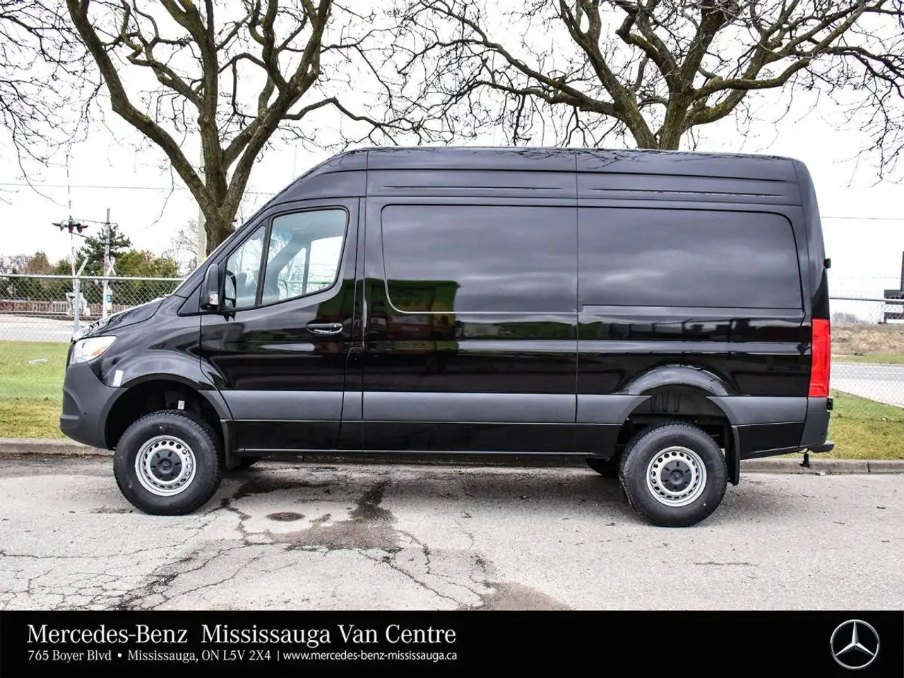 Mercedes-Benz Sprinter снимка Mercedes-Benz Sprinter