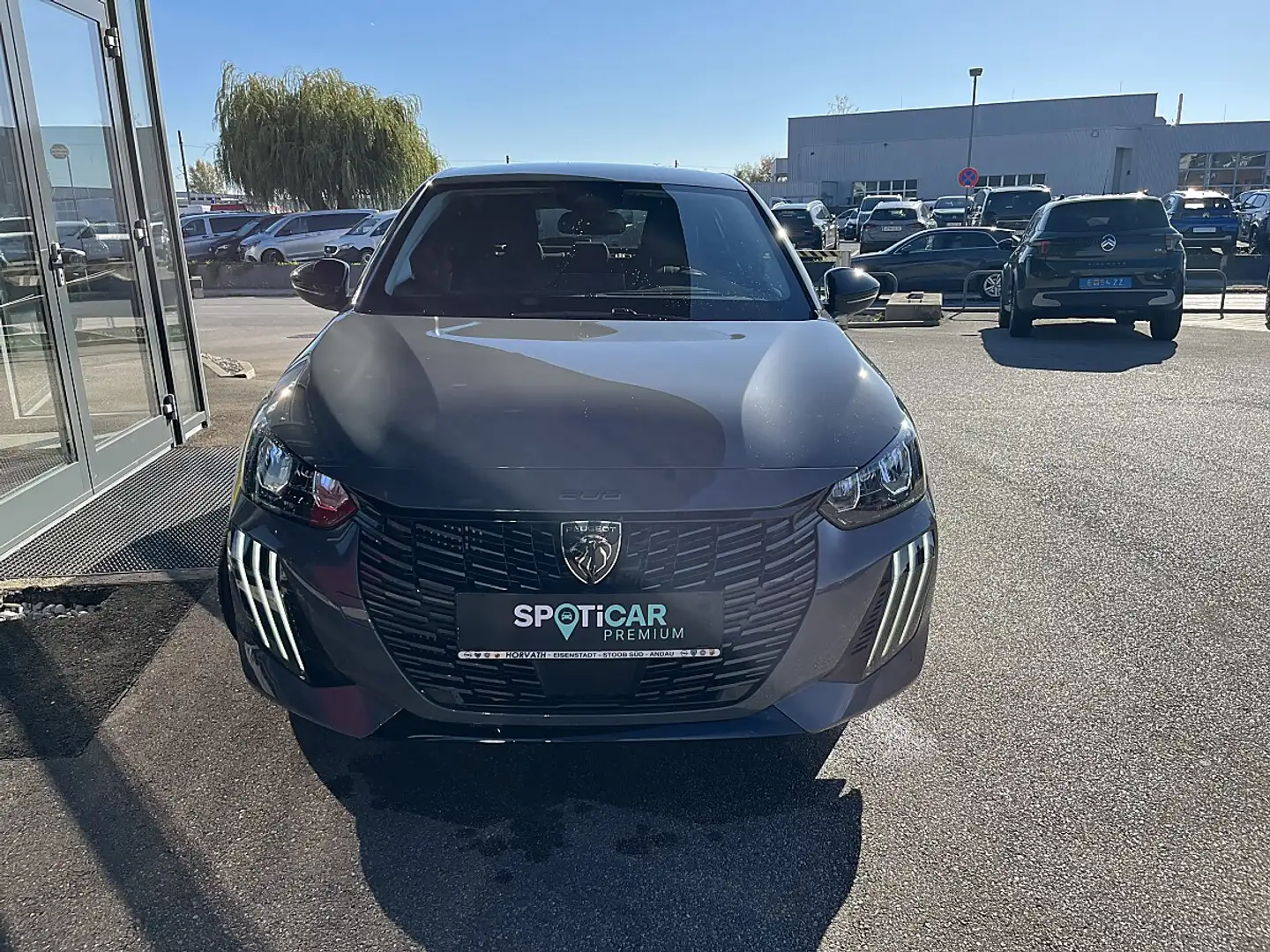 Peugeot 208 Allure Turbo 100 6-Gang manuell!inl.NAVIPACK!AK... Grau - 2