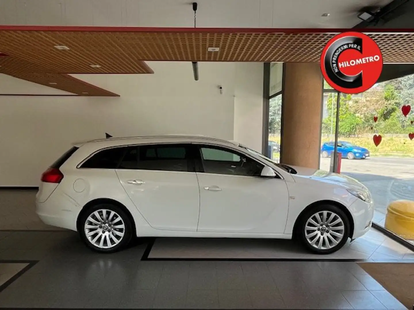 Opel Insignia Sports Tourer 2.0 cdti Cosmo 160cv auto Bianco - 1