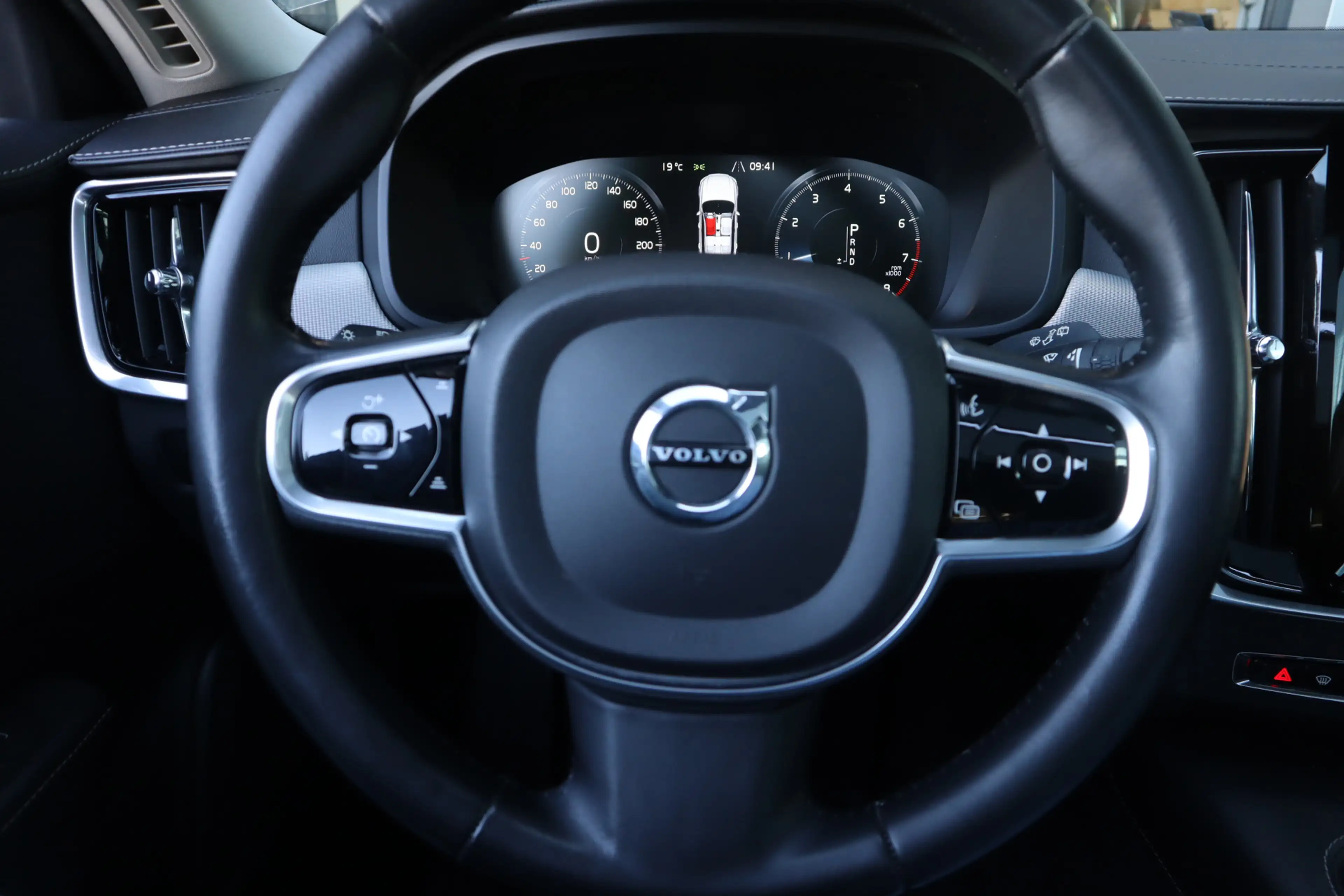 Volvo V90 2.0 T5 Inscription | Pano | Stoelkoeling | Massage — photo 15