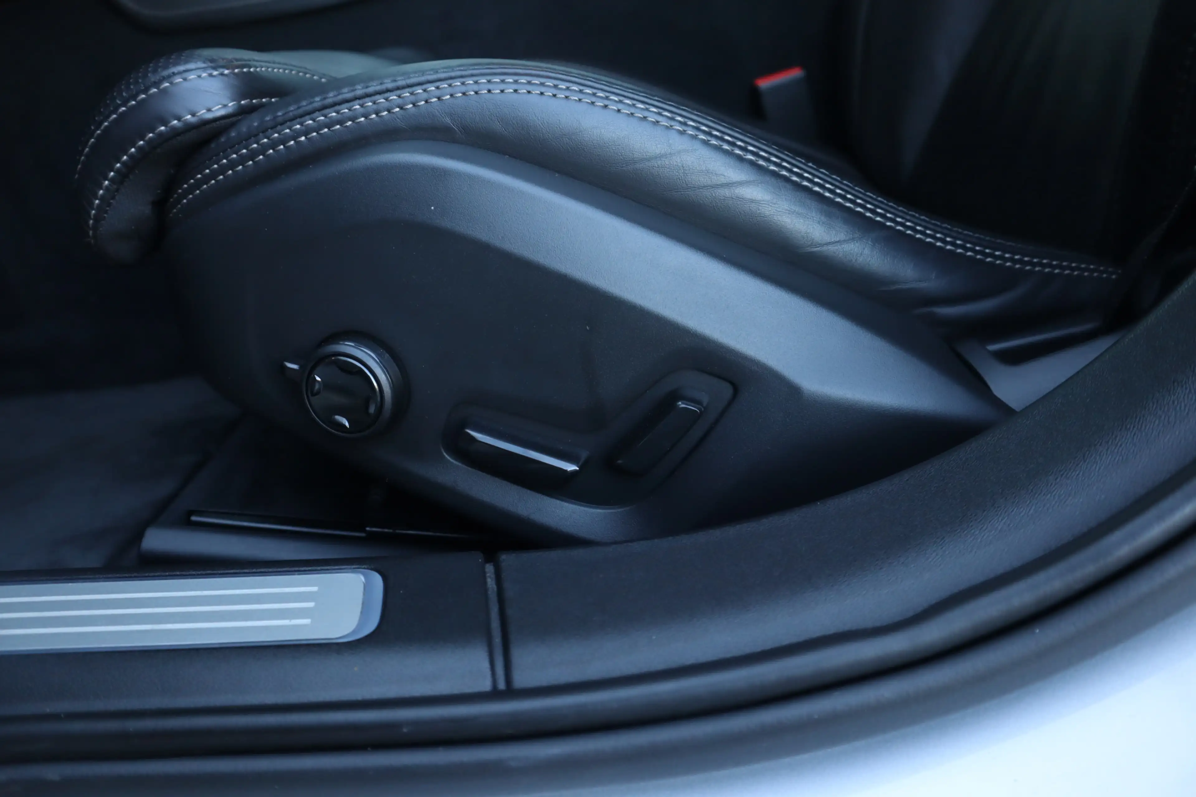 Volvo V90 2.0 T5 Inscription | Pano | Stoelkoeling | Massage — photo 37