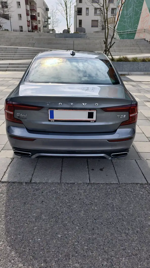 Volvo S60 T5 Geartronic RDesign - 2