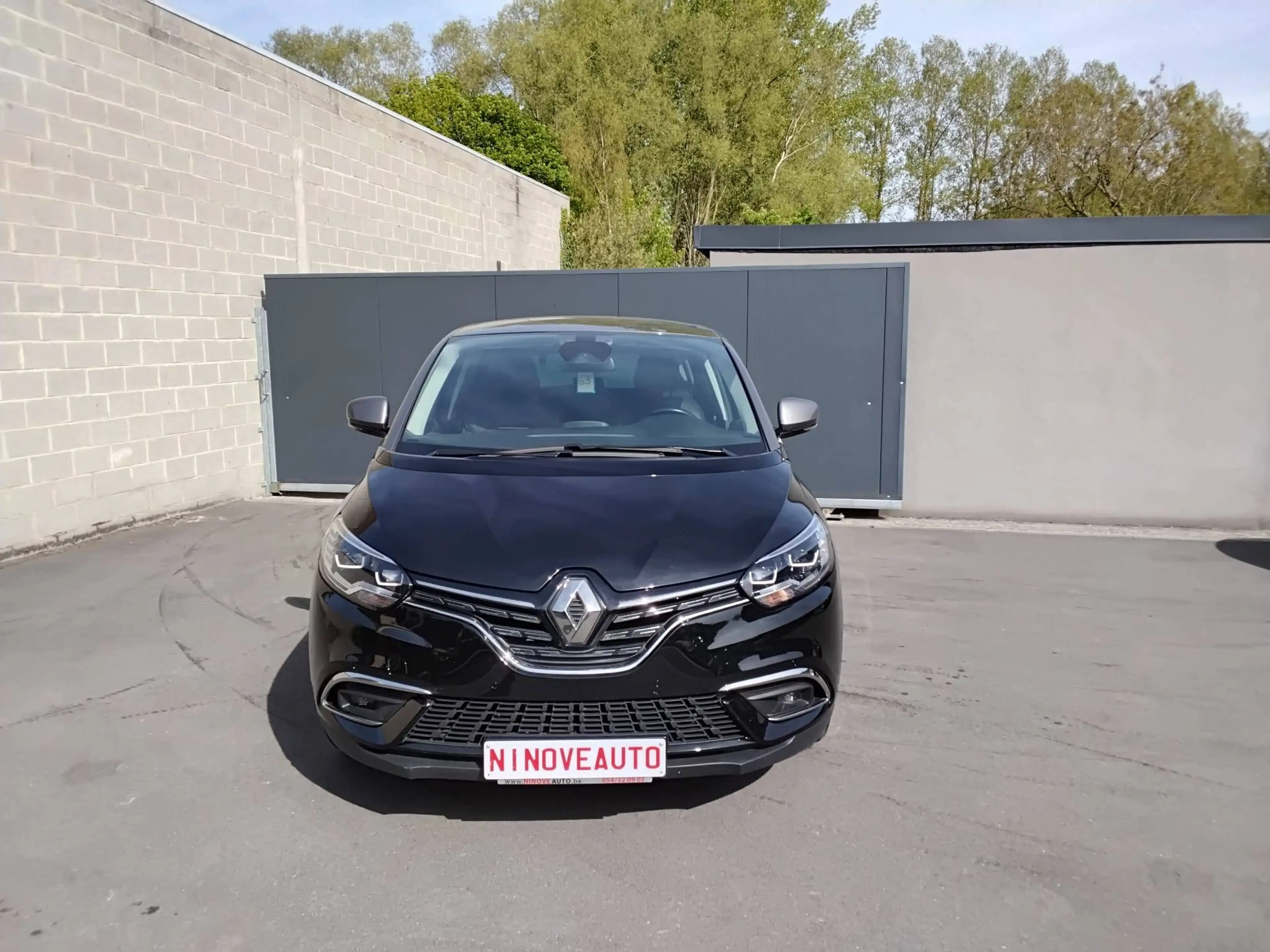 Renault Scenic 1.33 TCe Intens AUTOM CAM TREKHAAK NAVI BLUET CRUISE