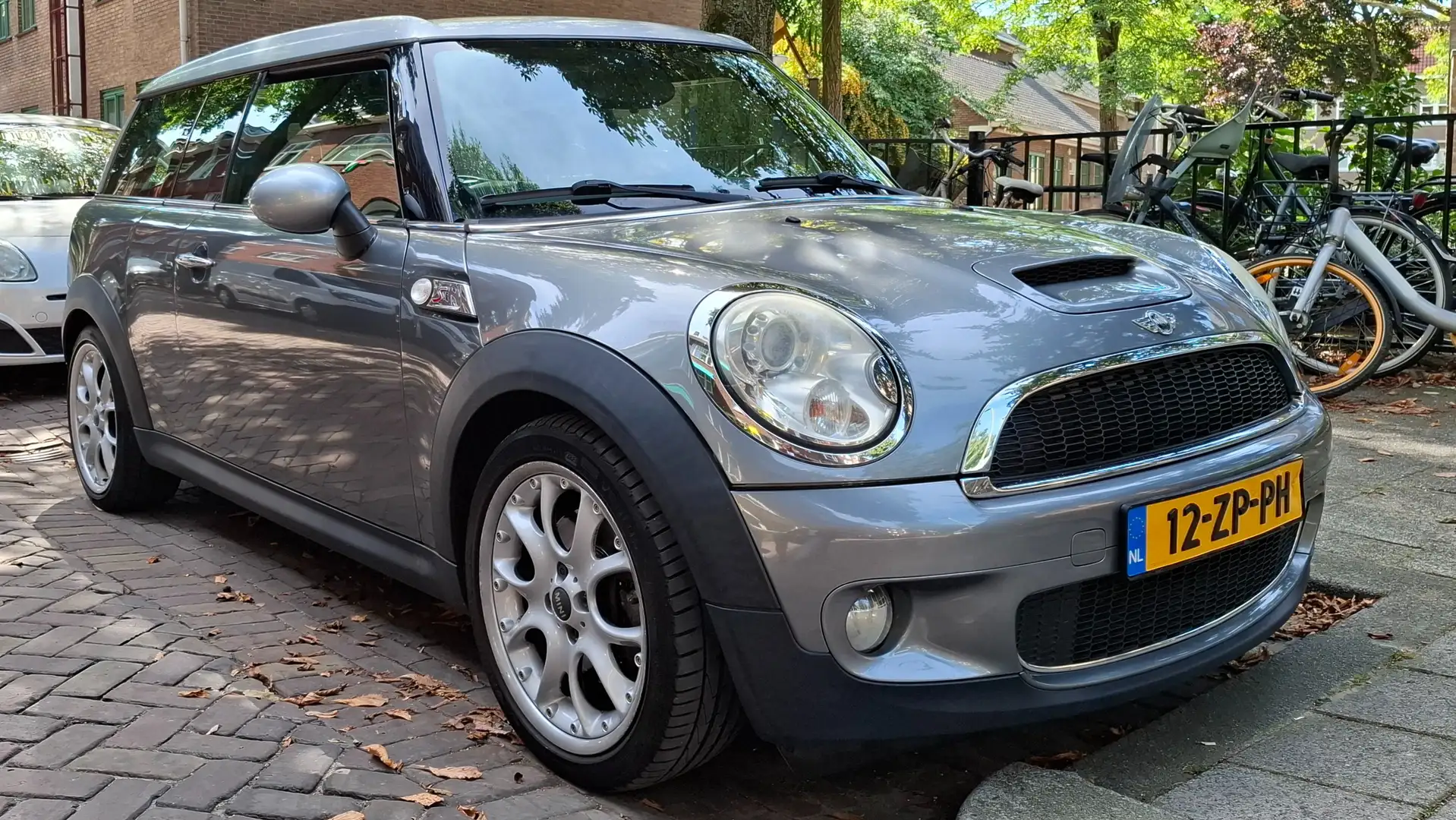 MINI Cooper S Clubman Cooper S Clubman 1.6 Chili Zilver - 1
