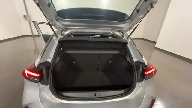 Opel Corsa view 19
