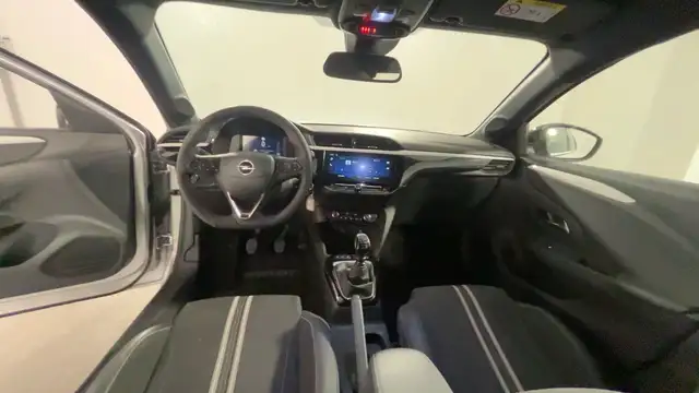 Opel Corsa view 10