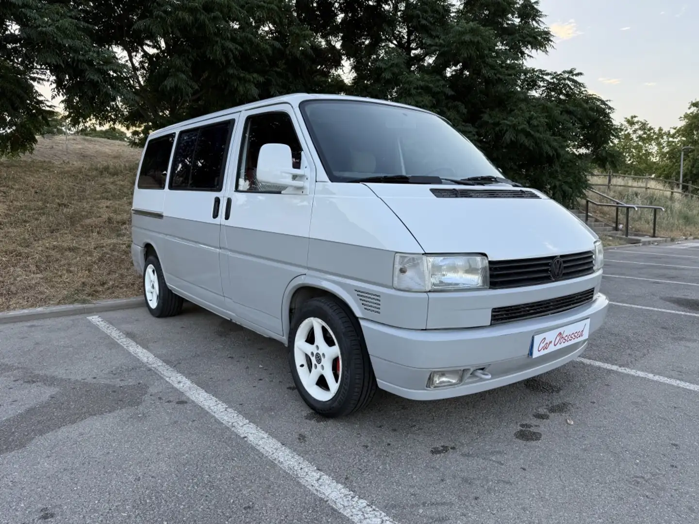 Volkswagen Caravelle Comercial 2.4D 75 Bianco - 1