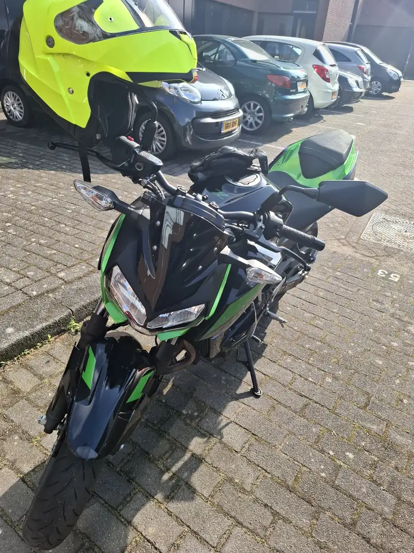 Kawasaki Z 400 Vert - 1