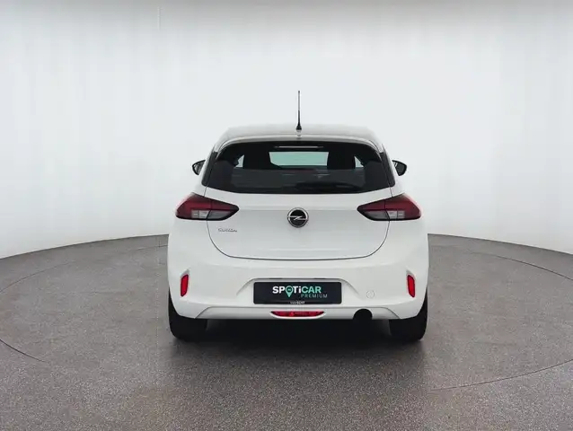 Opel Corsa view 4