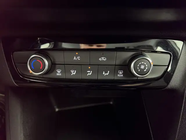 Opel Corsa view 12