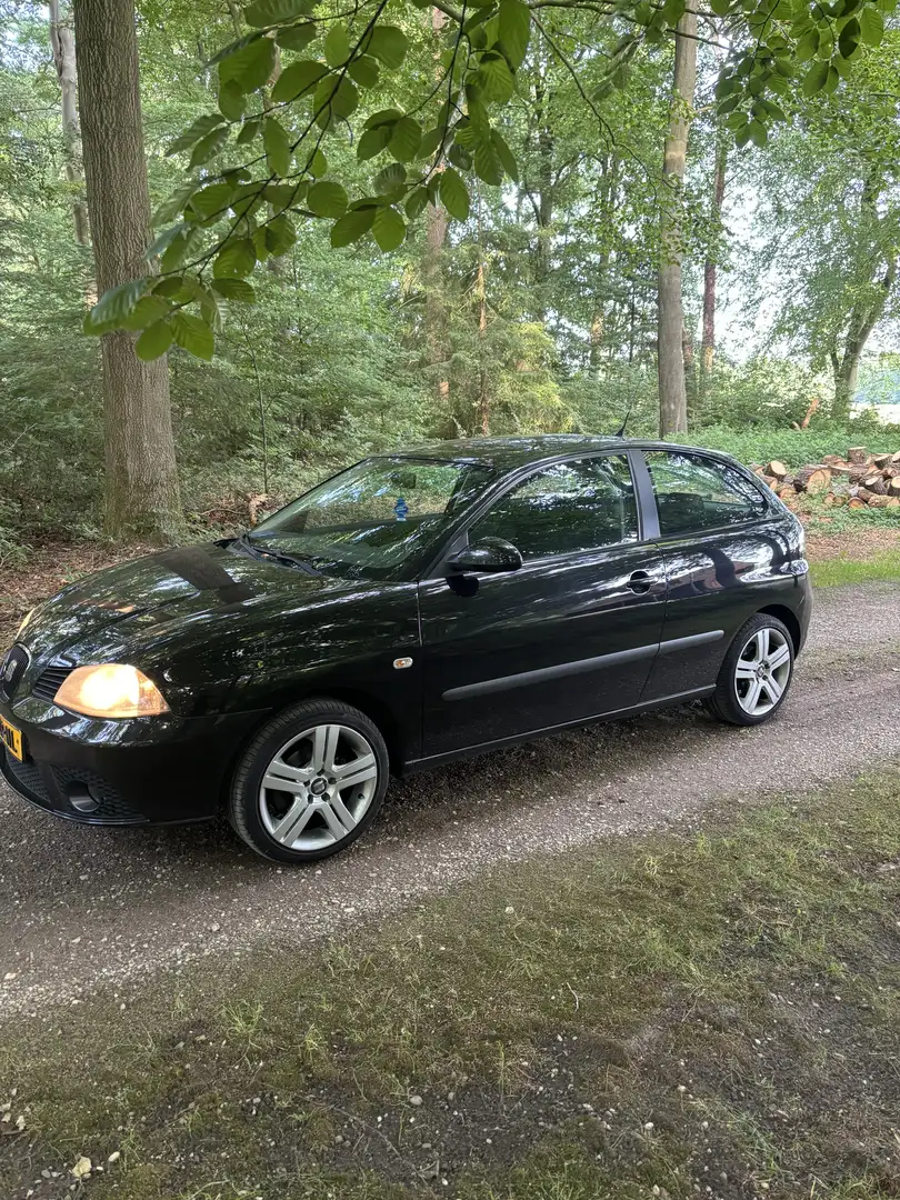 SEAT Ibiza 1.6-16V Freestyle Zwart - 2