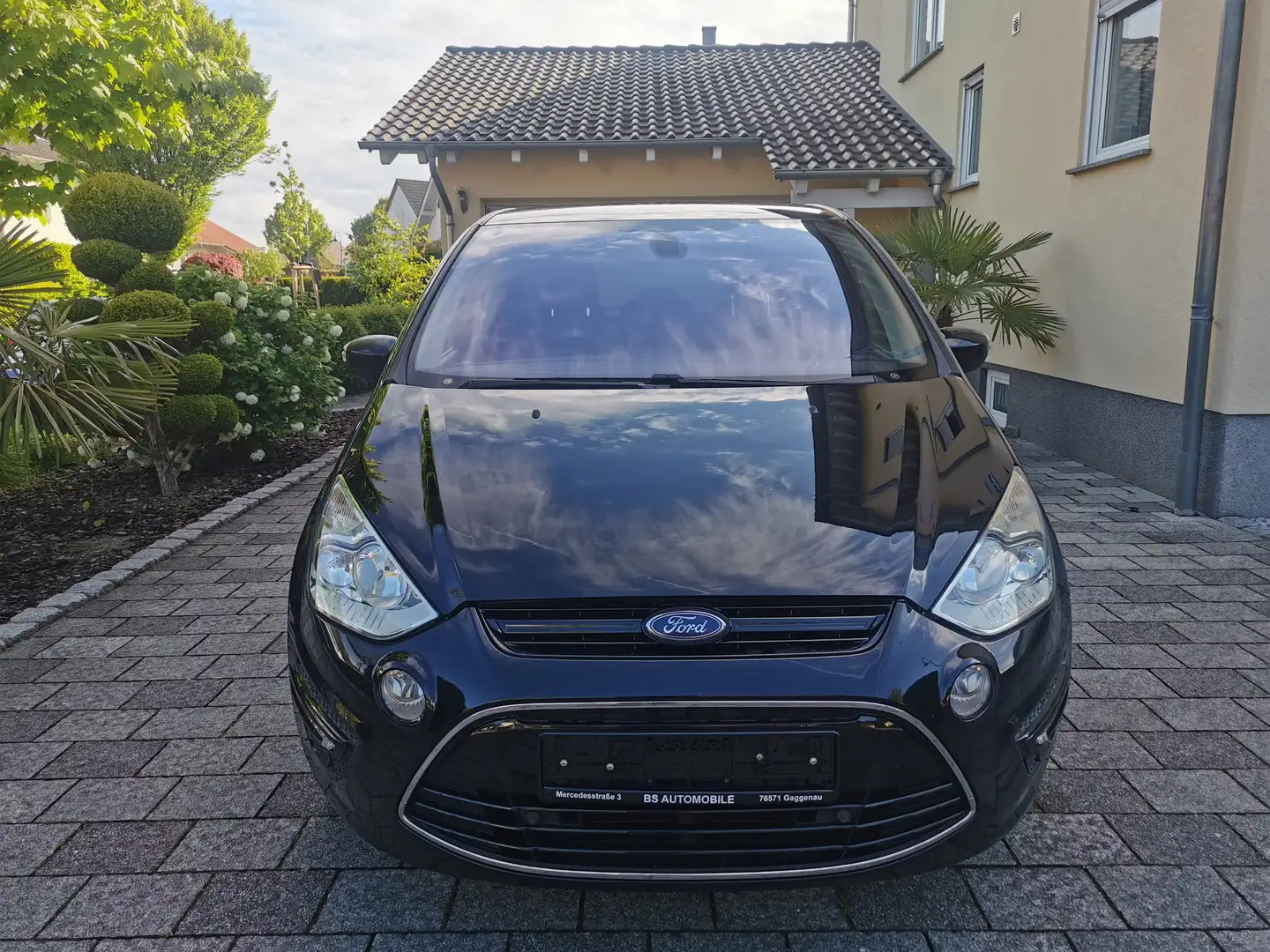Ford S-Max 1.6 EcoBoost  Titanium NAVI, 8 Fach Ber.Top Zust. Fekete - 2