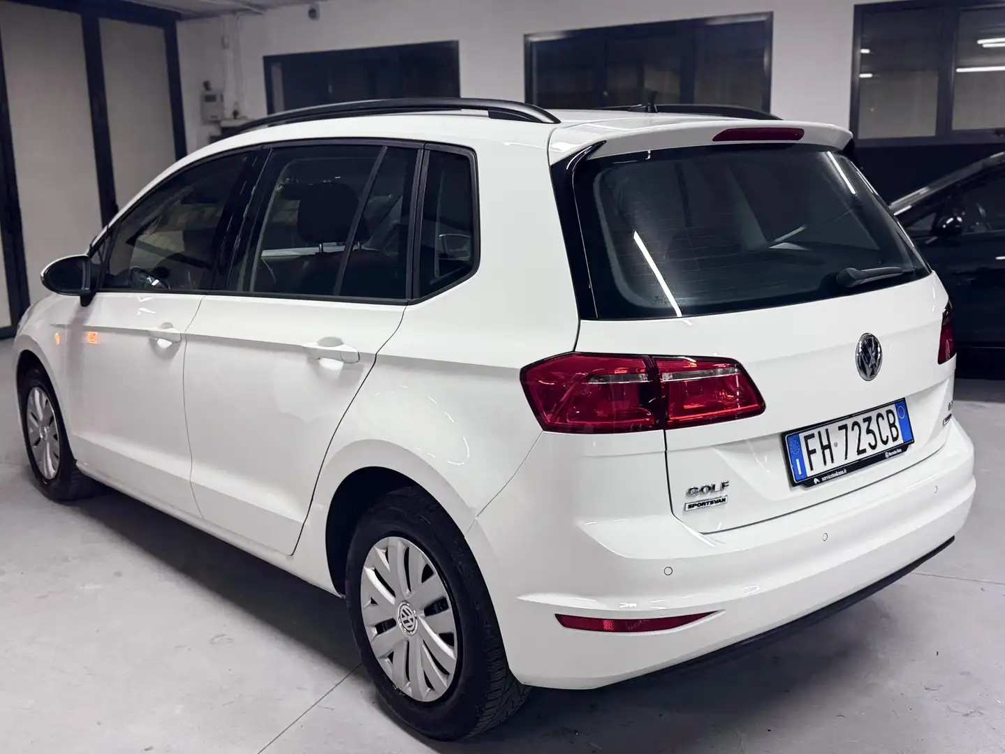 Volkswagen Golf Sportsvan 1.2 TSI 85cv - Neopatentati Wit - 2